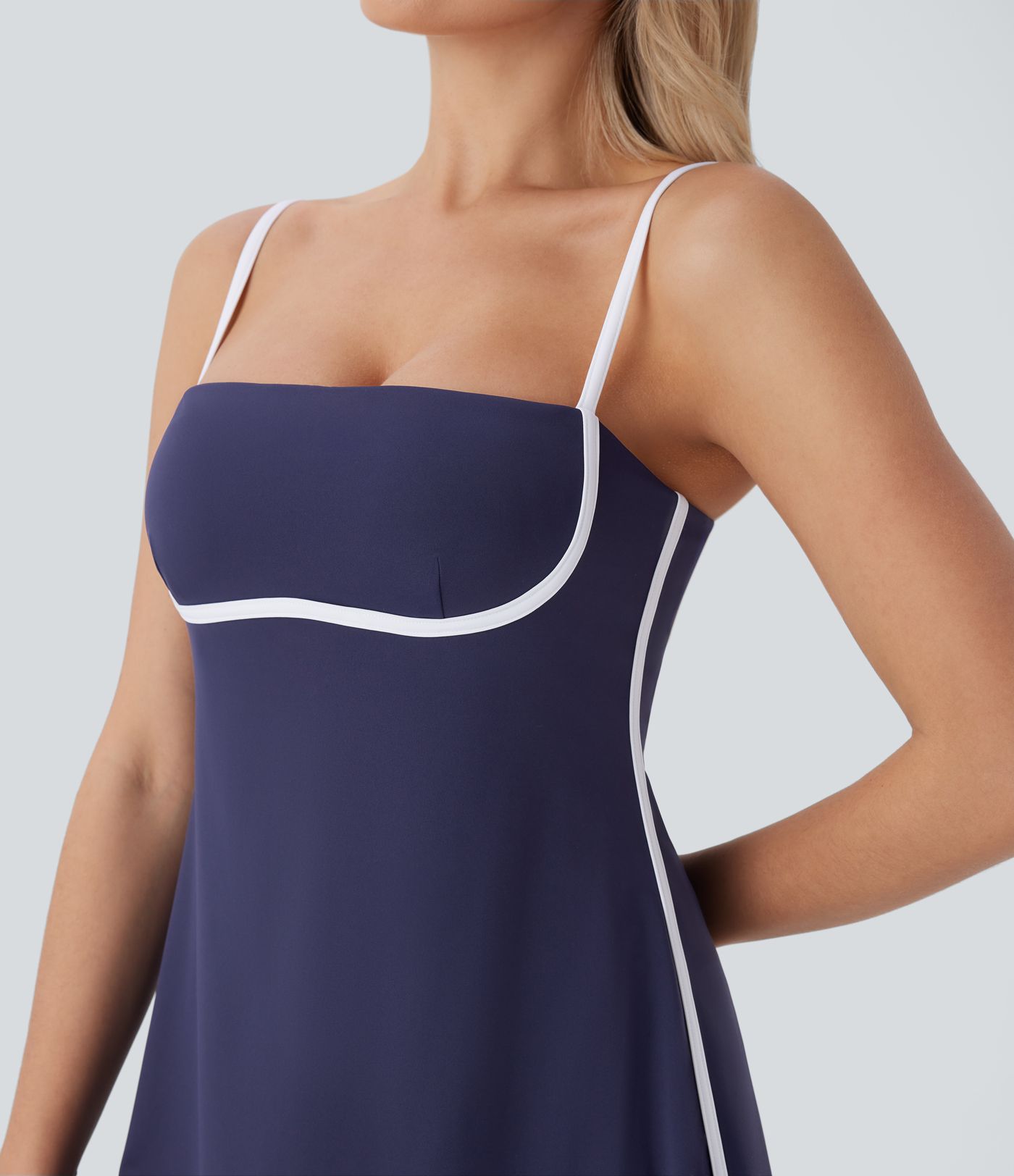 Softlyzero™ QuickDry - 2-in-1 Yoga-Mini-Aktivkleid mit verstellbaren Trägern, Seitentaschen und Farbblock - Easy Peezy Edition