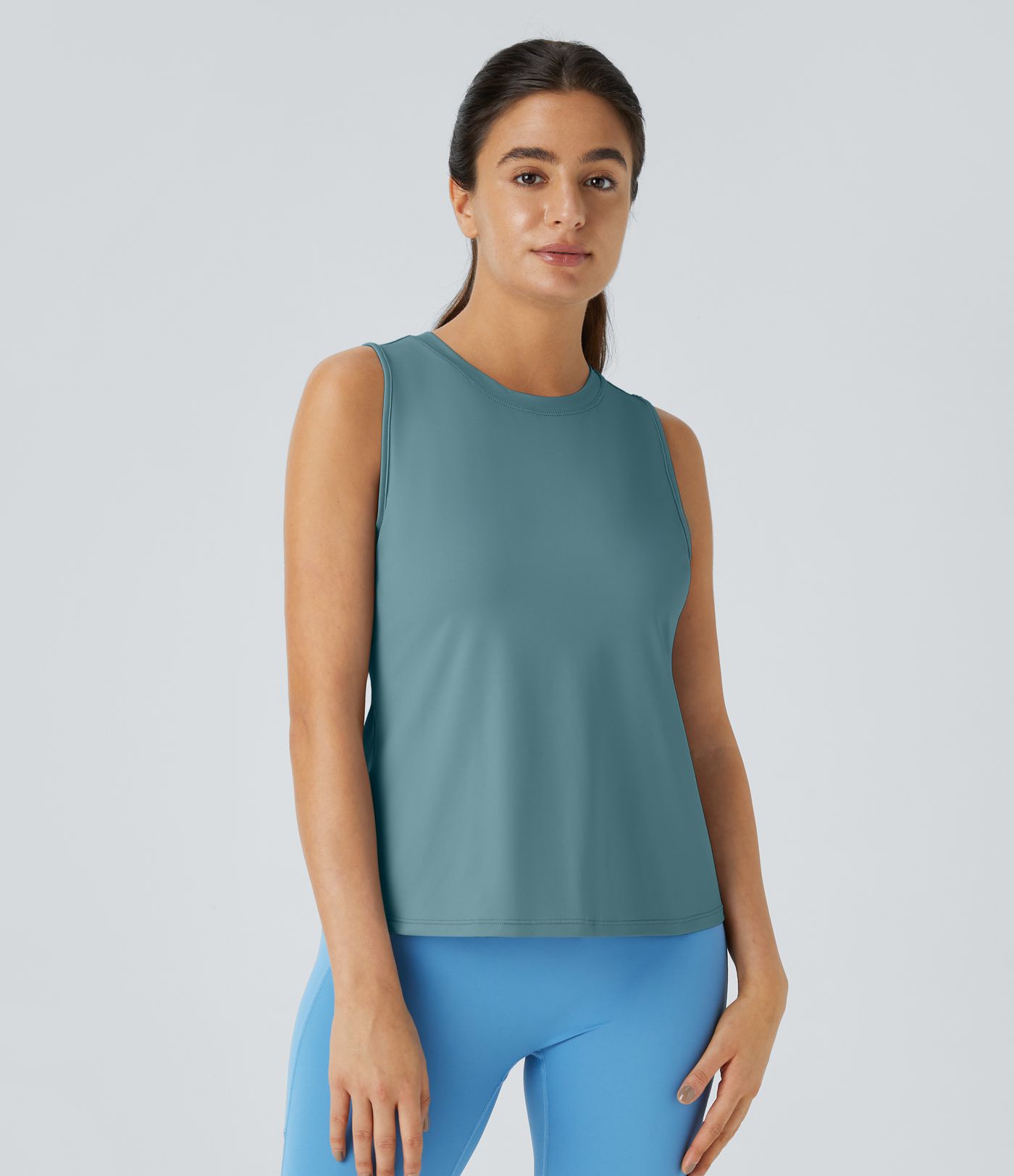 Cut Out Crossover Hem Solid Yoga Tank Top