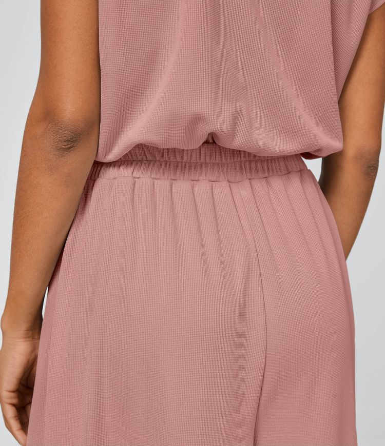 Combinaison Casual Col en V Jambes Large Plissée Manches Courtes Poche Latérale Gaufrée Fluide