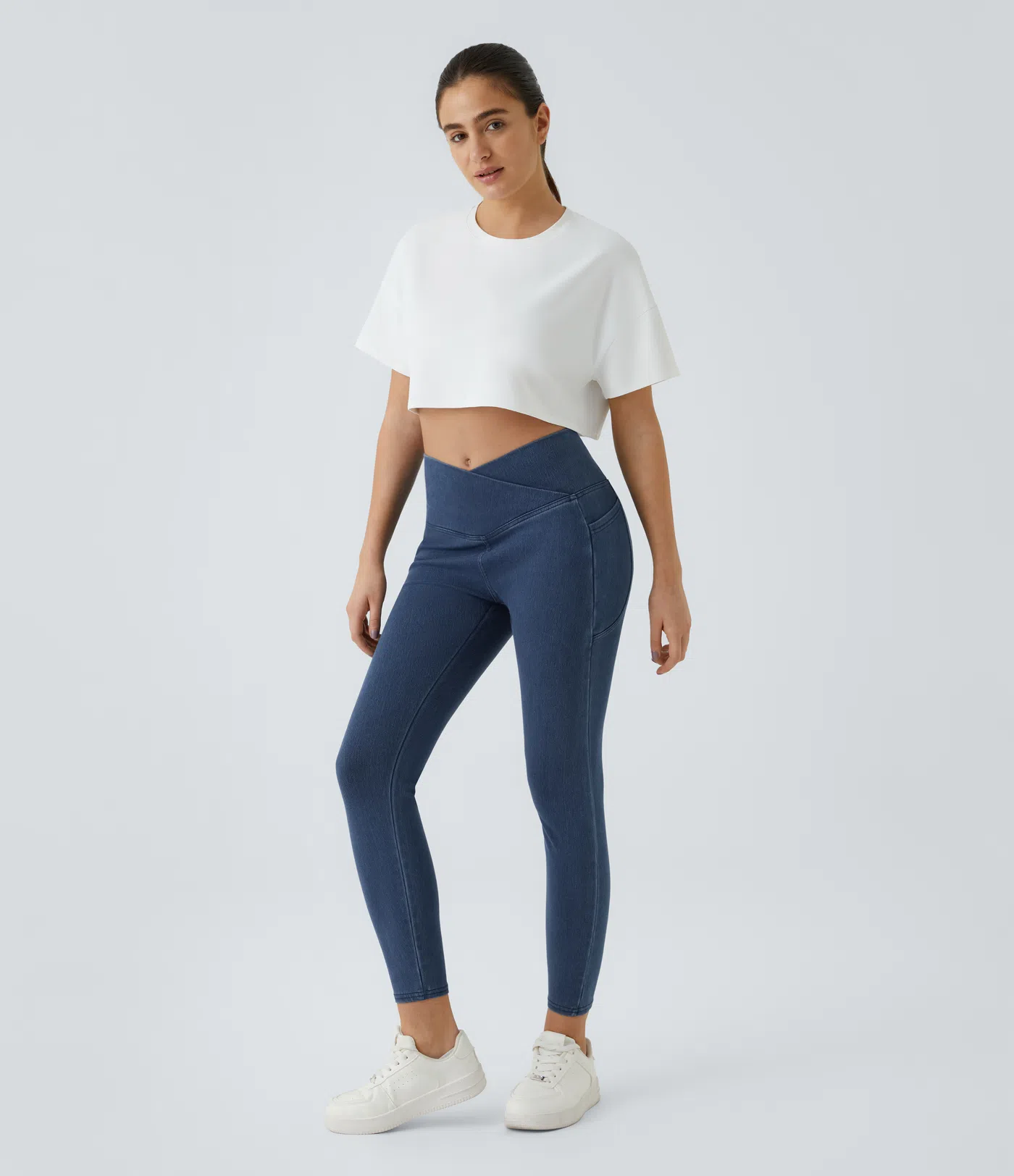 Halara Flex™ Jeans Crossover-Leggings aus elastischem Strick-Denim mit Seitentaschen