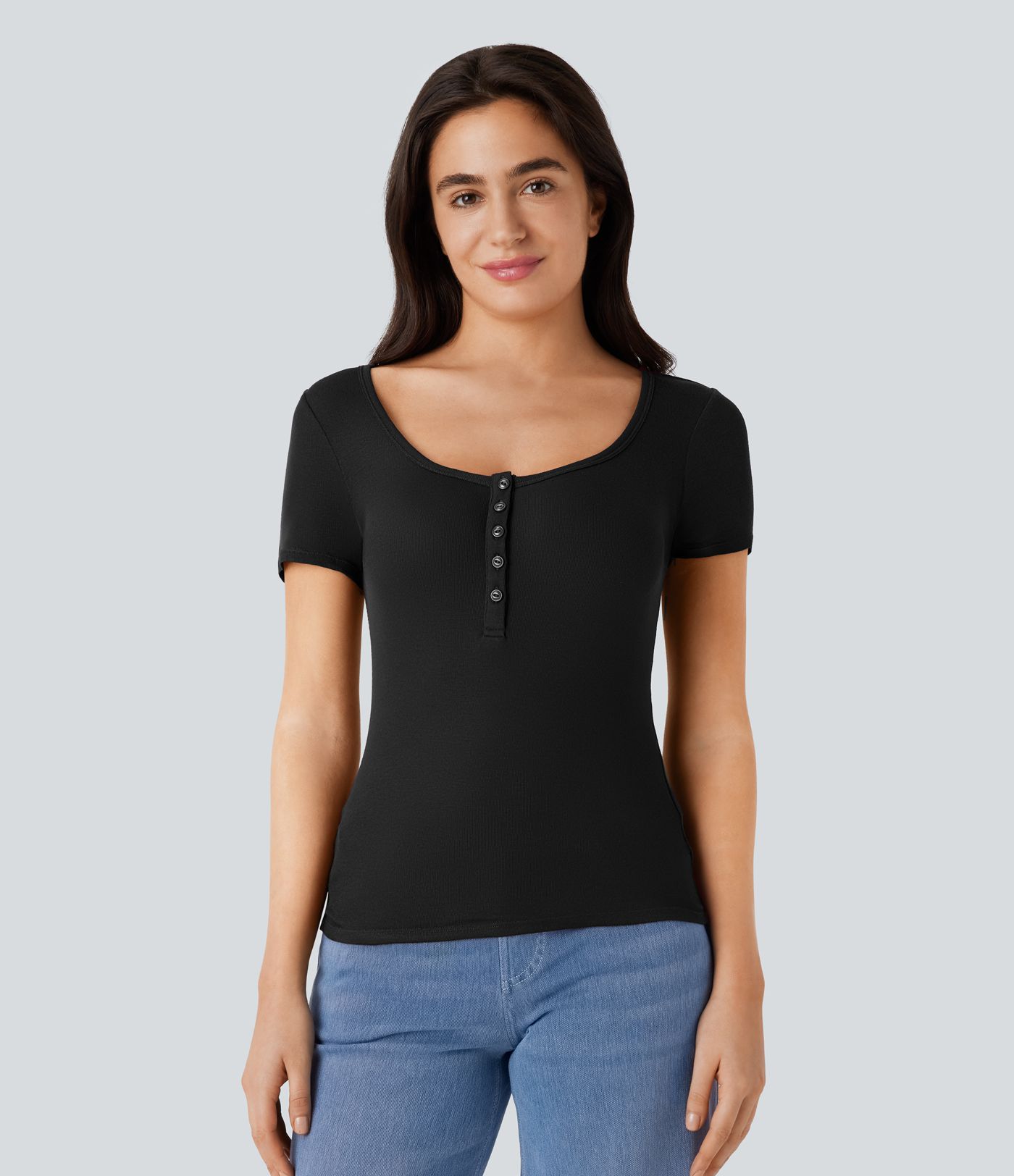 Haut décontracté côtelé près du corps à col tunisien et manches courtes