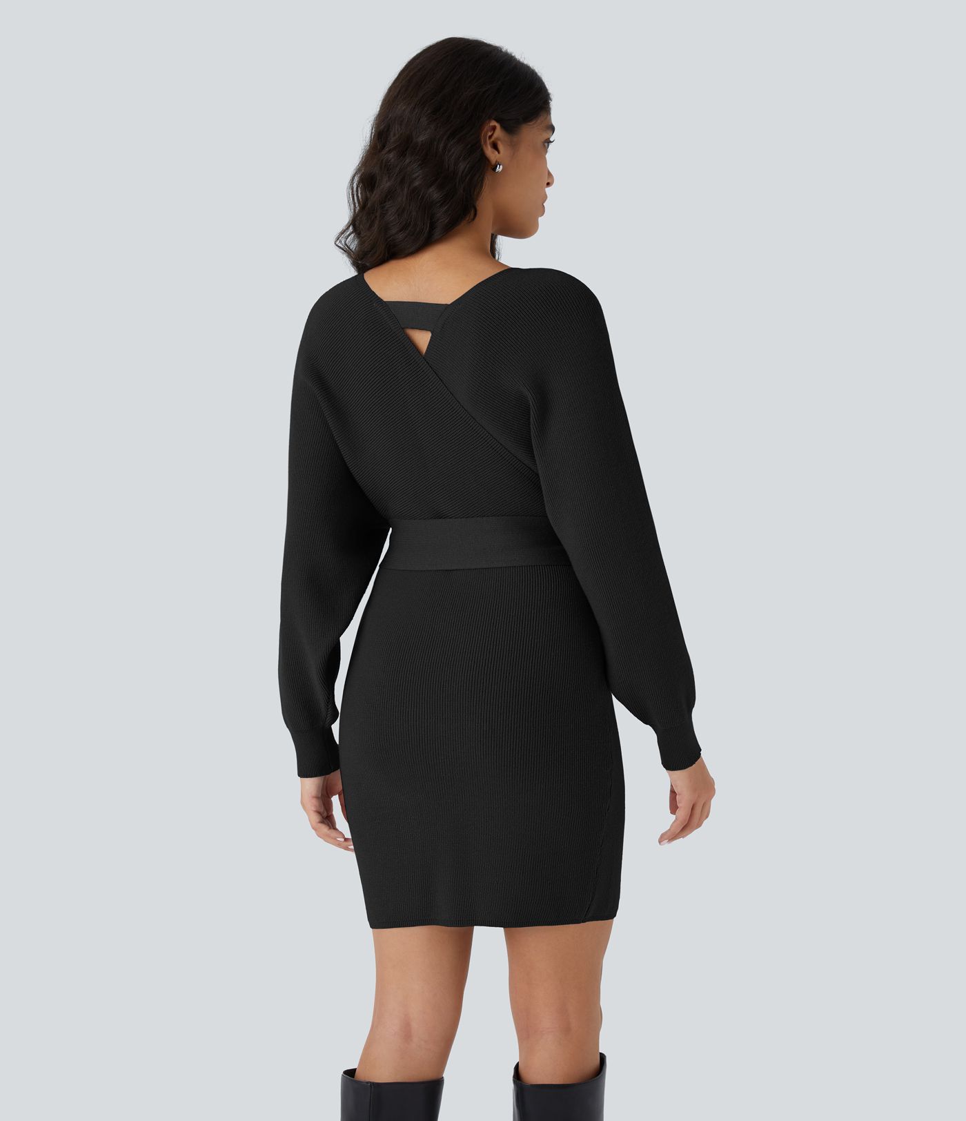 Lässiges Crossover-Mini-Pulloverkleid mit V-Ausschnitt, Fledermausärmeln und Gürtel