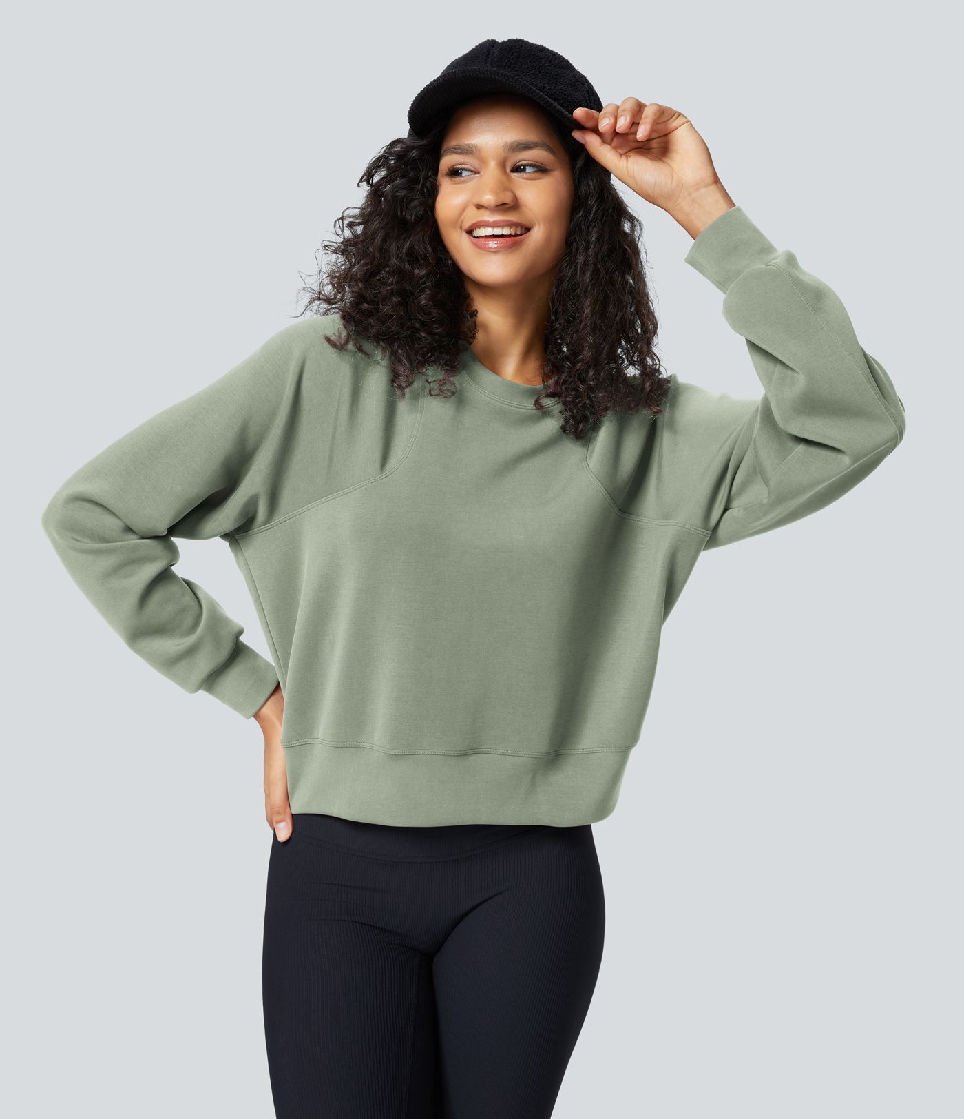 SpacerTek™ Round Neck Raglan Sleeve Solid Casual Sweatshirt