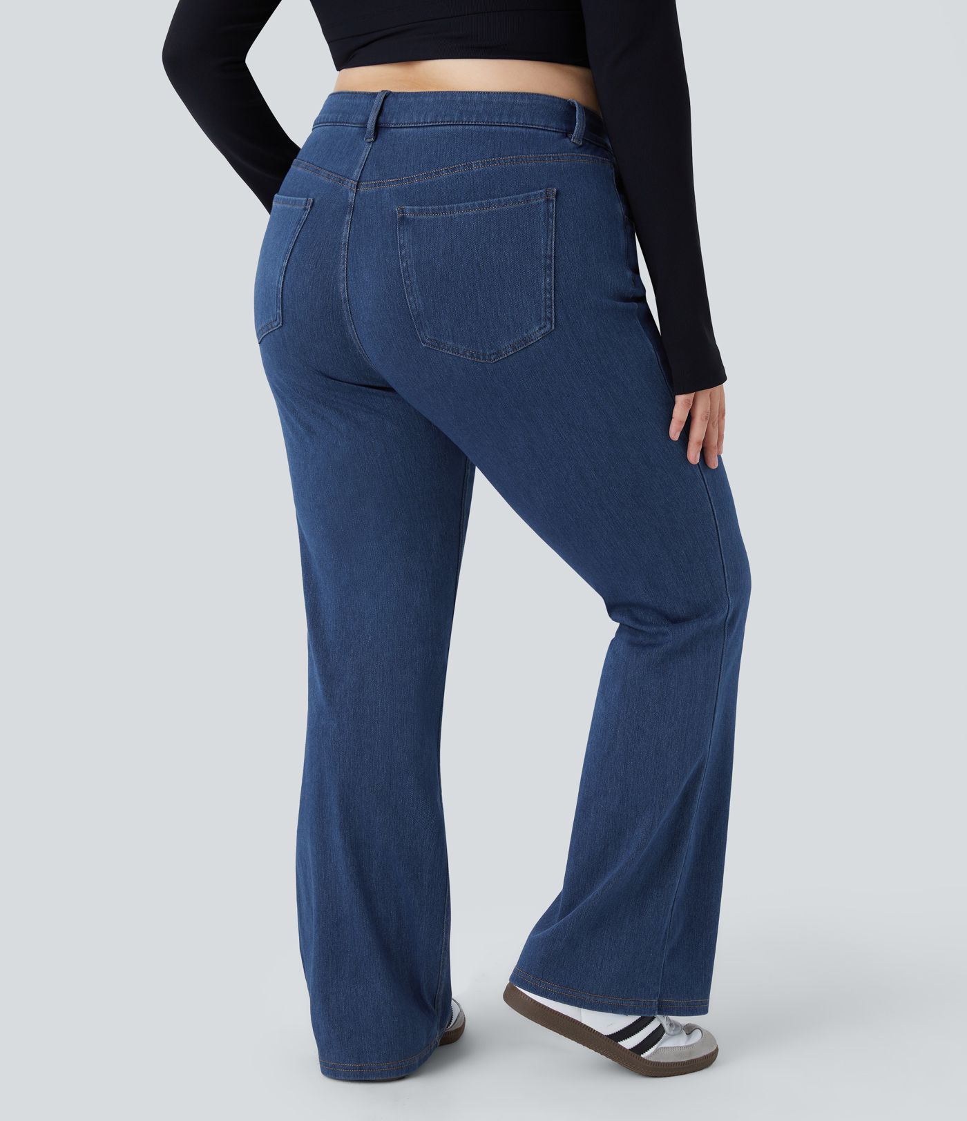 Jeans Halara Flex™ Denim tiro medio bolsillo botón elástico ligeramente acampanado talla grande