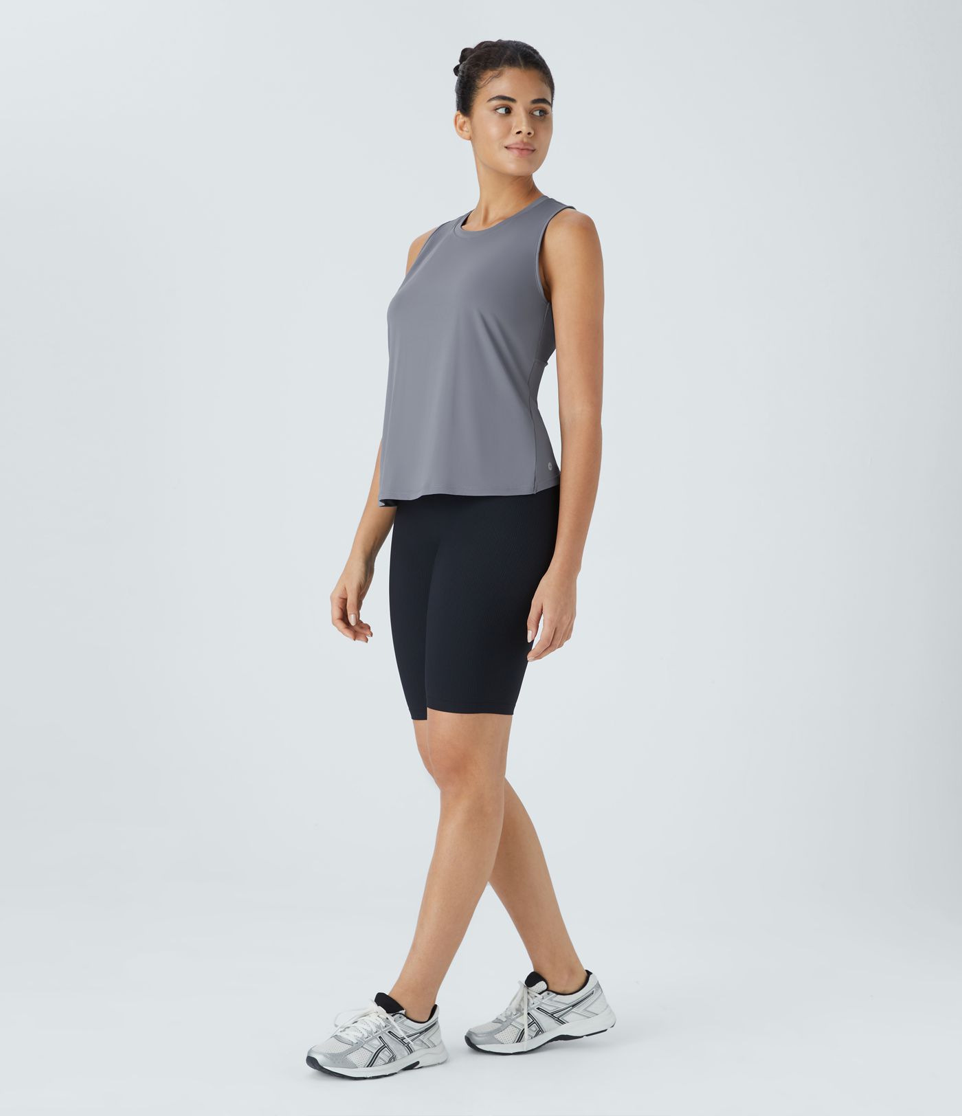 Cut Out Crossover Hem Solid Yoga Tank Top