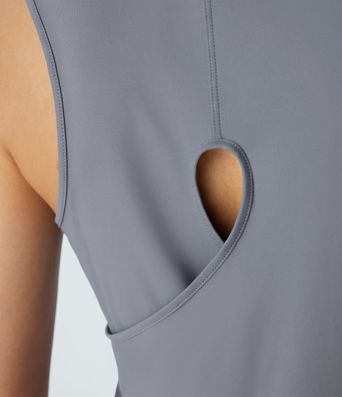 Cut Out Crossover Hem Solid Yoga Tank Top