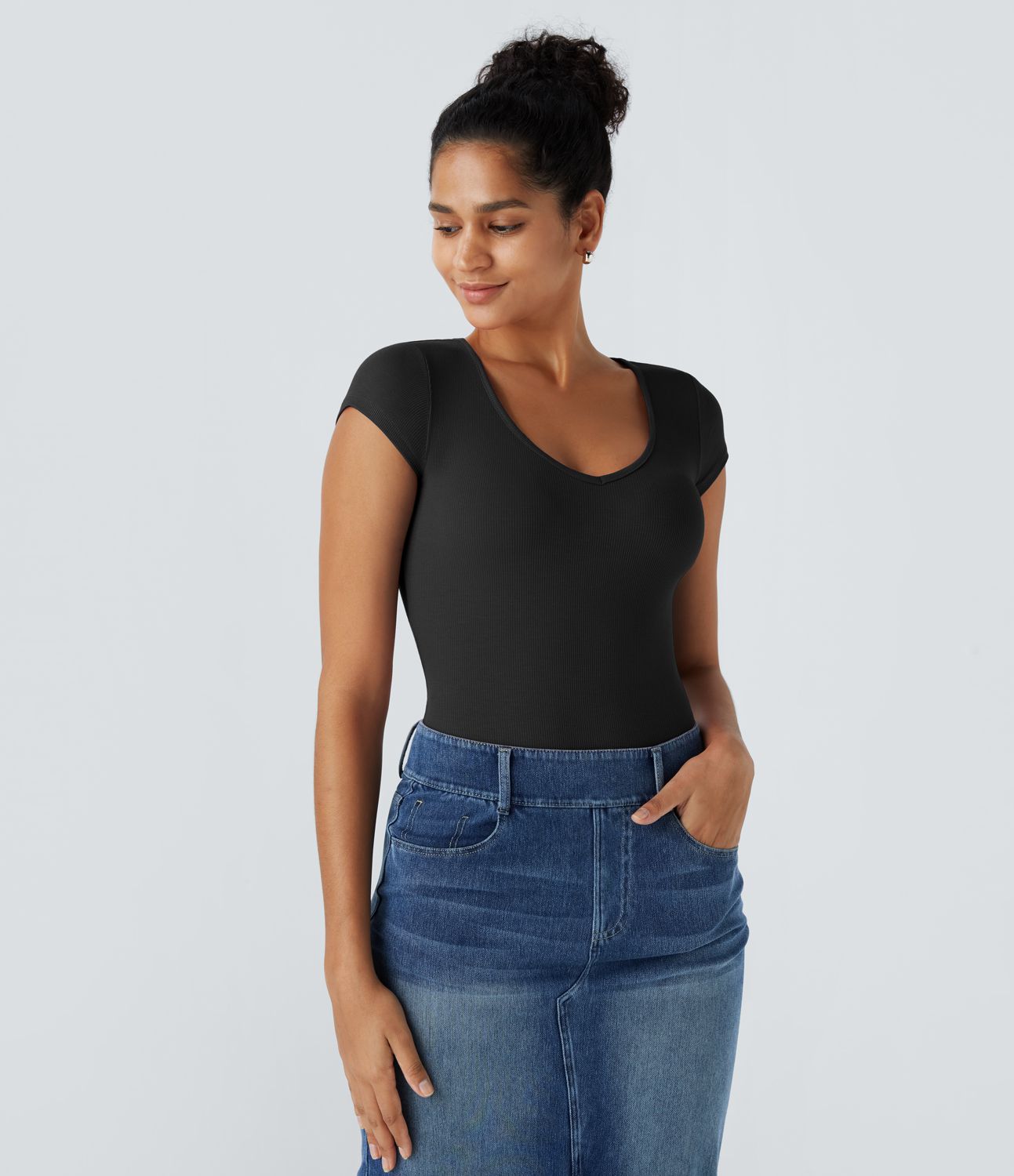 Ribbed V-neck half-sleeve cut-out twist back casual bodysuit