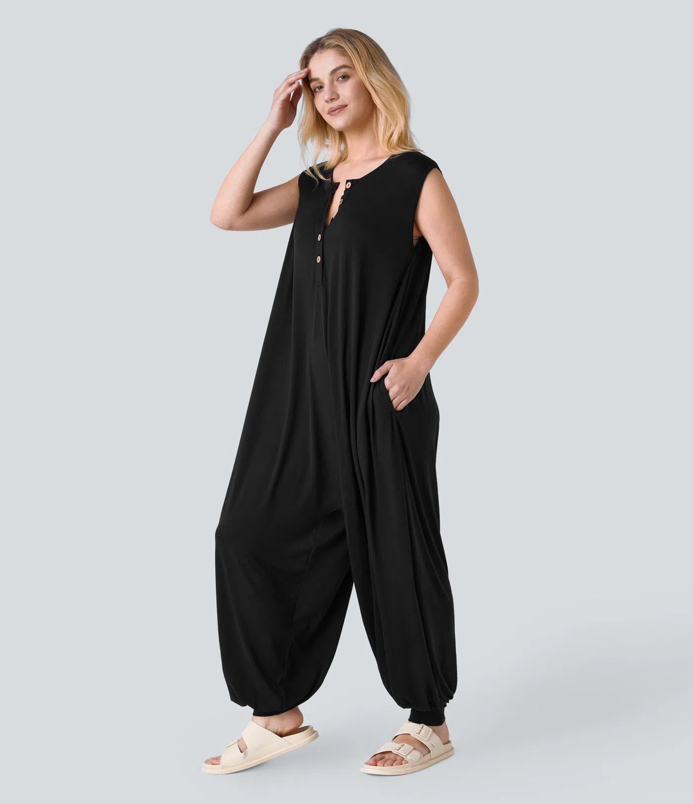 Henley Neck Sleeveless Side Pocket Relax Resort Harem Jumpsuit