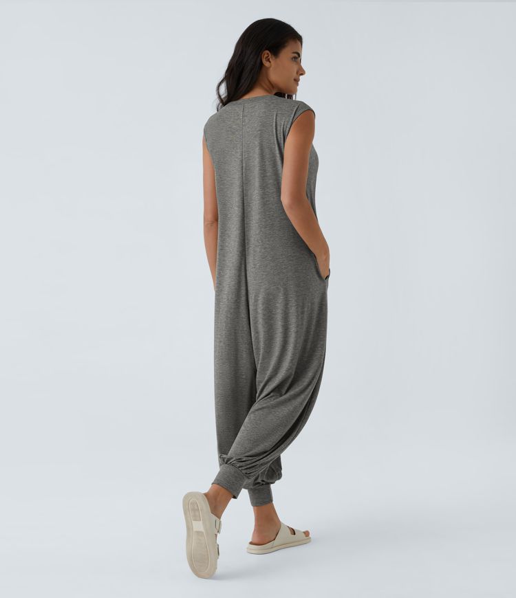 Jumpsuit ohne Ärmel mit Henley-Kragen und seitlicher Tasche