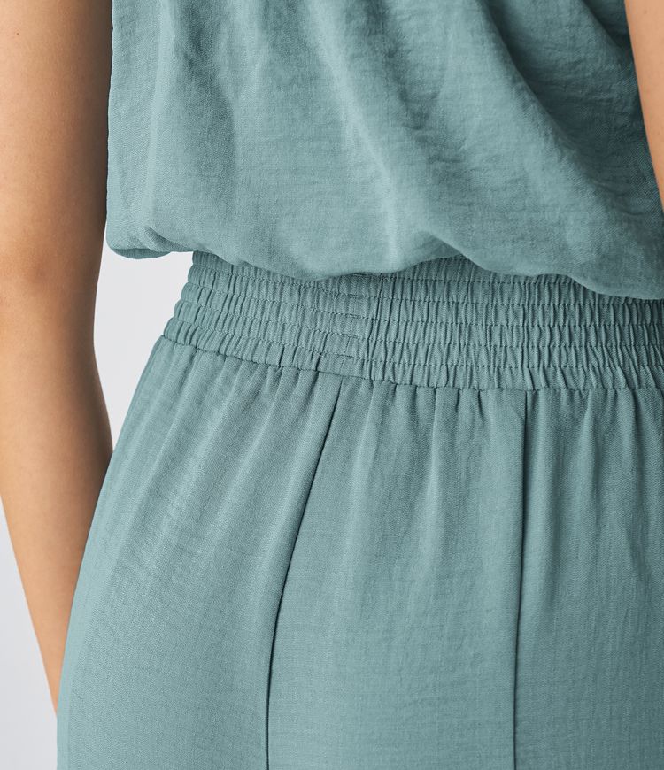 Square Neck Backless Side Pocket Wide Leg Flowy Resort Linen-Feel Jumpsuit