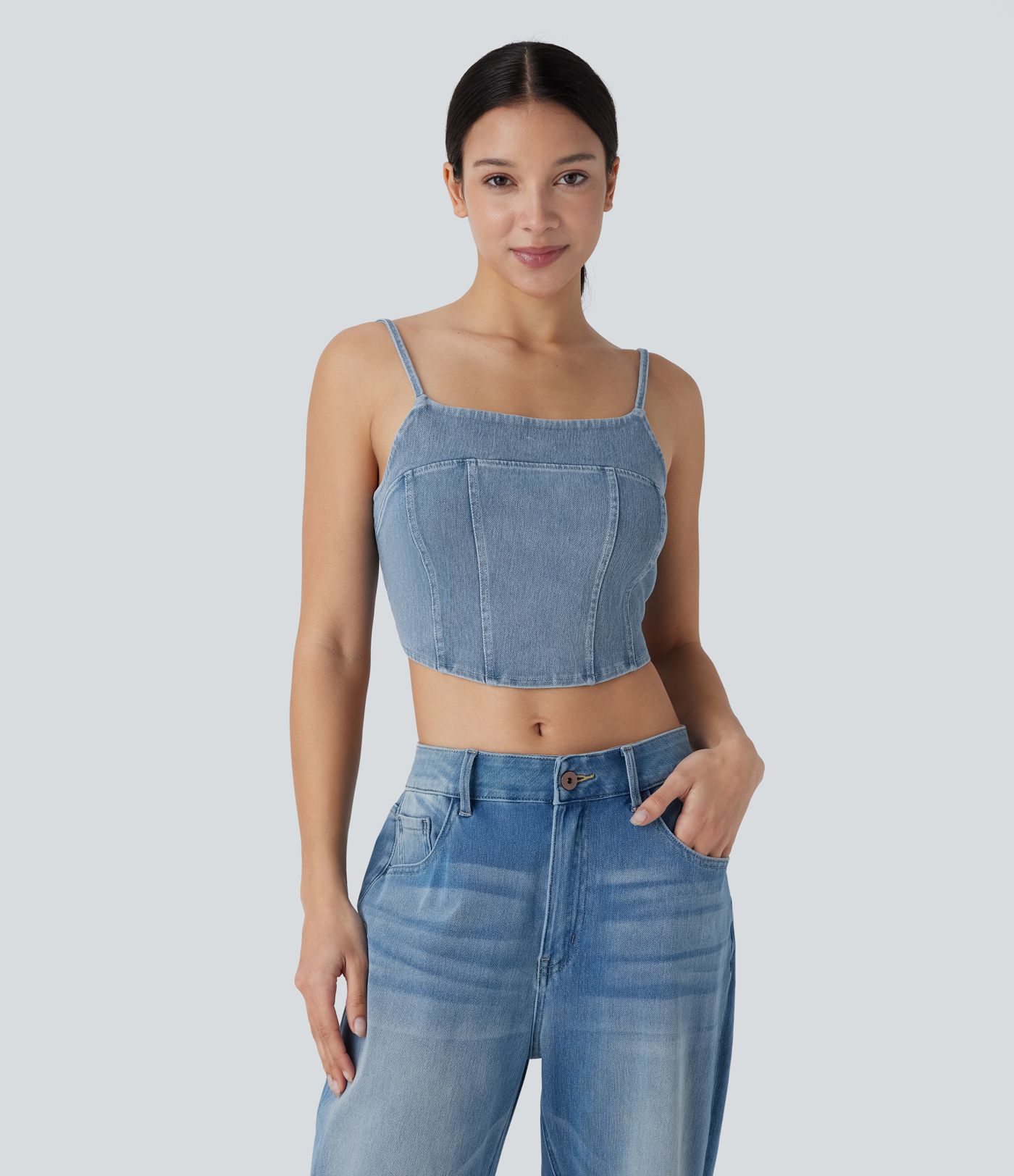 Top Halara Flex™ Denim corto mezclilla elástico sin espalda tirante ajustable