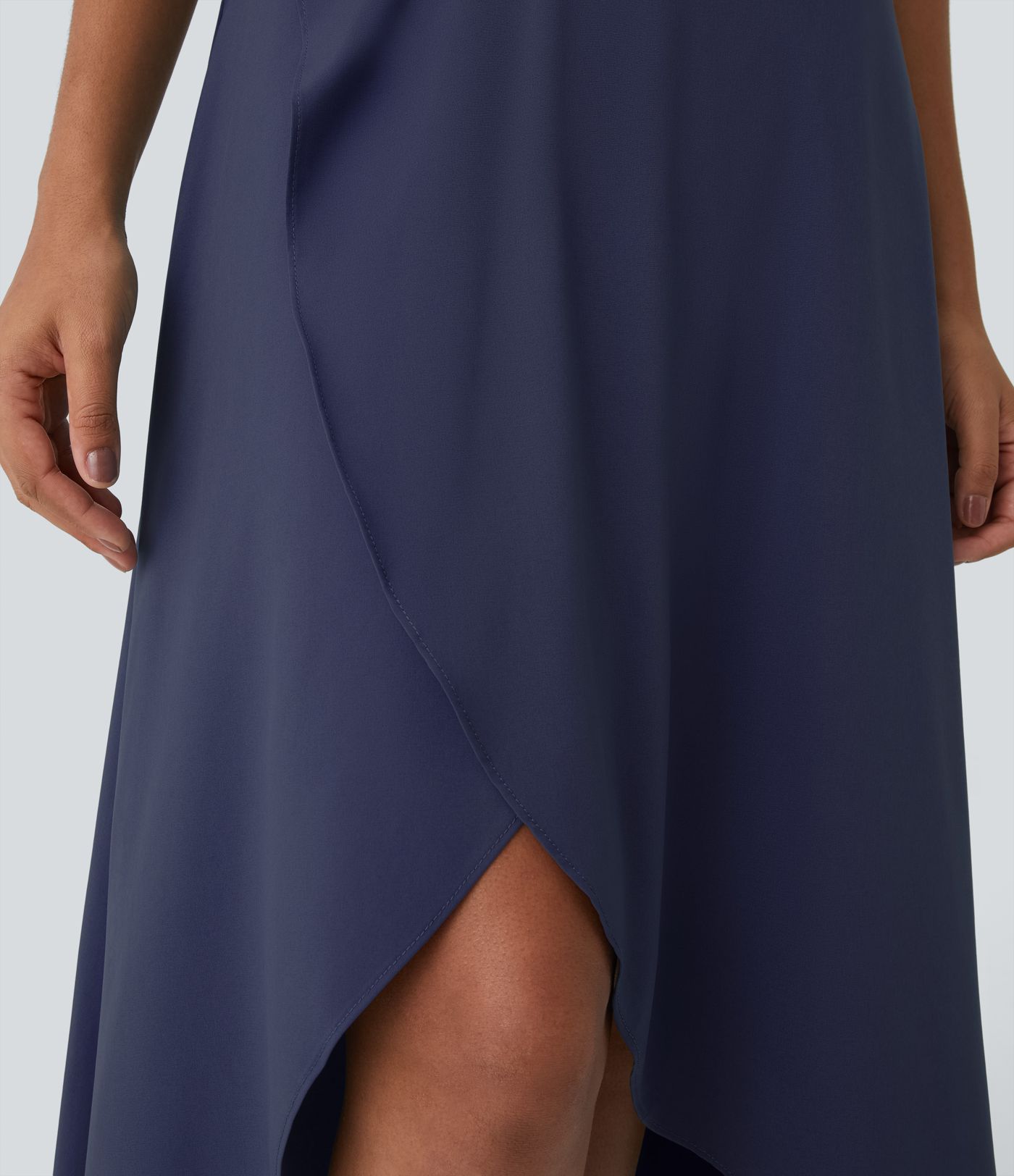 Falda Breezeful™ larga regular tiro alto volante alto bajo 2 en 1 fluida secado rápido