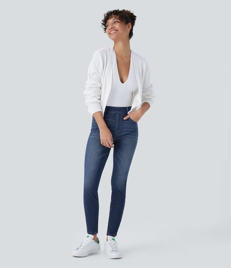 Halara Flex™ überziehbare Skinny-Jeans mit mittelhohem Bund, mehreren Taschen, dehnbarem Strick