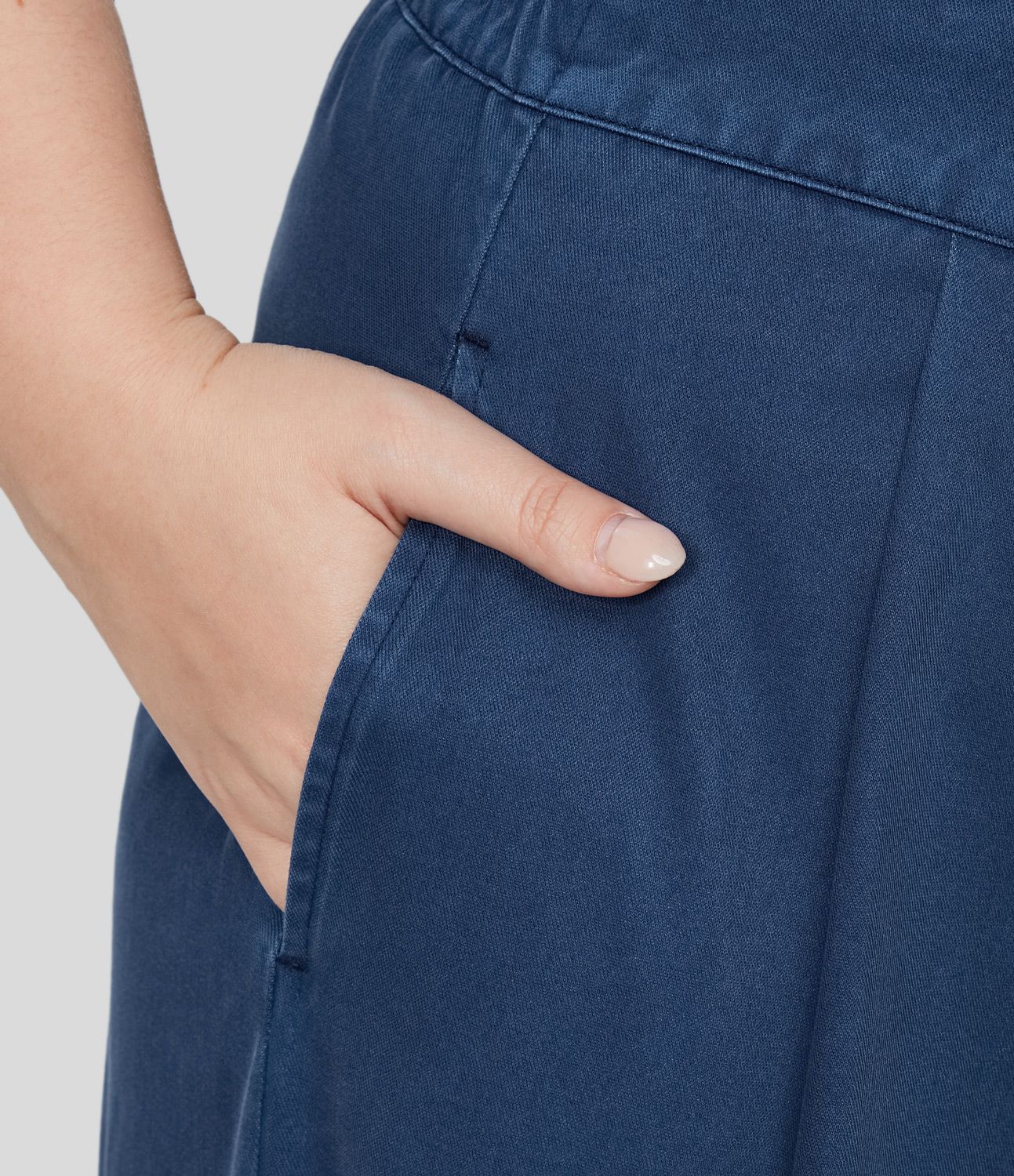 Pantalón tiro alto botón cremallera bolsillo lateral plisado dobladillo dividido pierna ancha talla plus