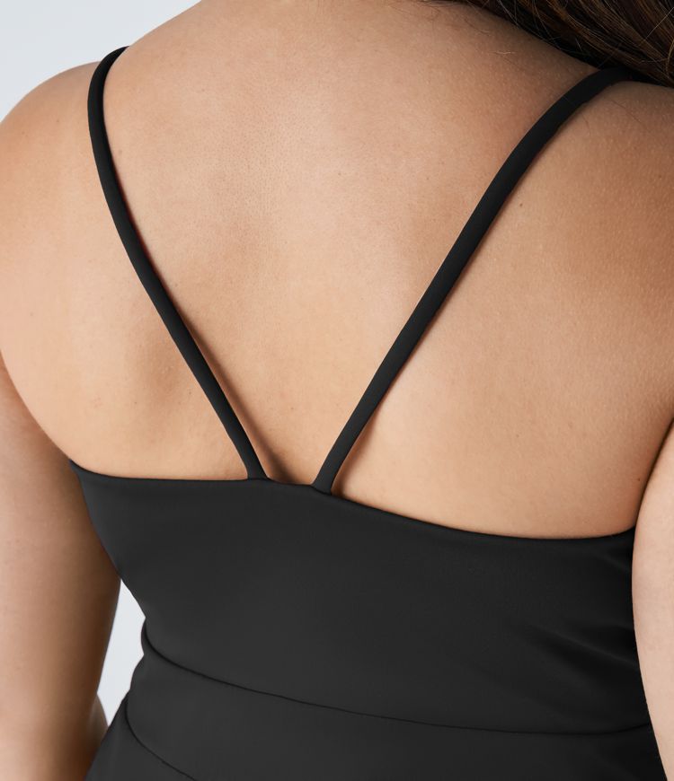 Breezeful™ Plus size Resort-Jumpsuit ohne Rückenteil, mit unsichtbarem Reißverschluss, mit weitem Bein, schnell trocknend.