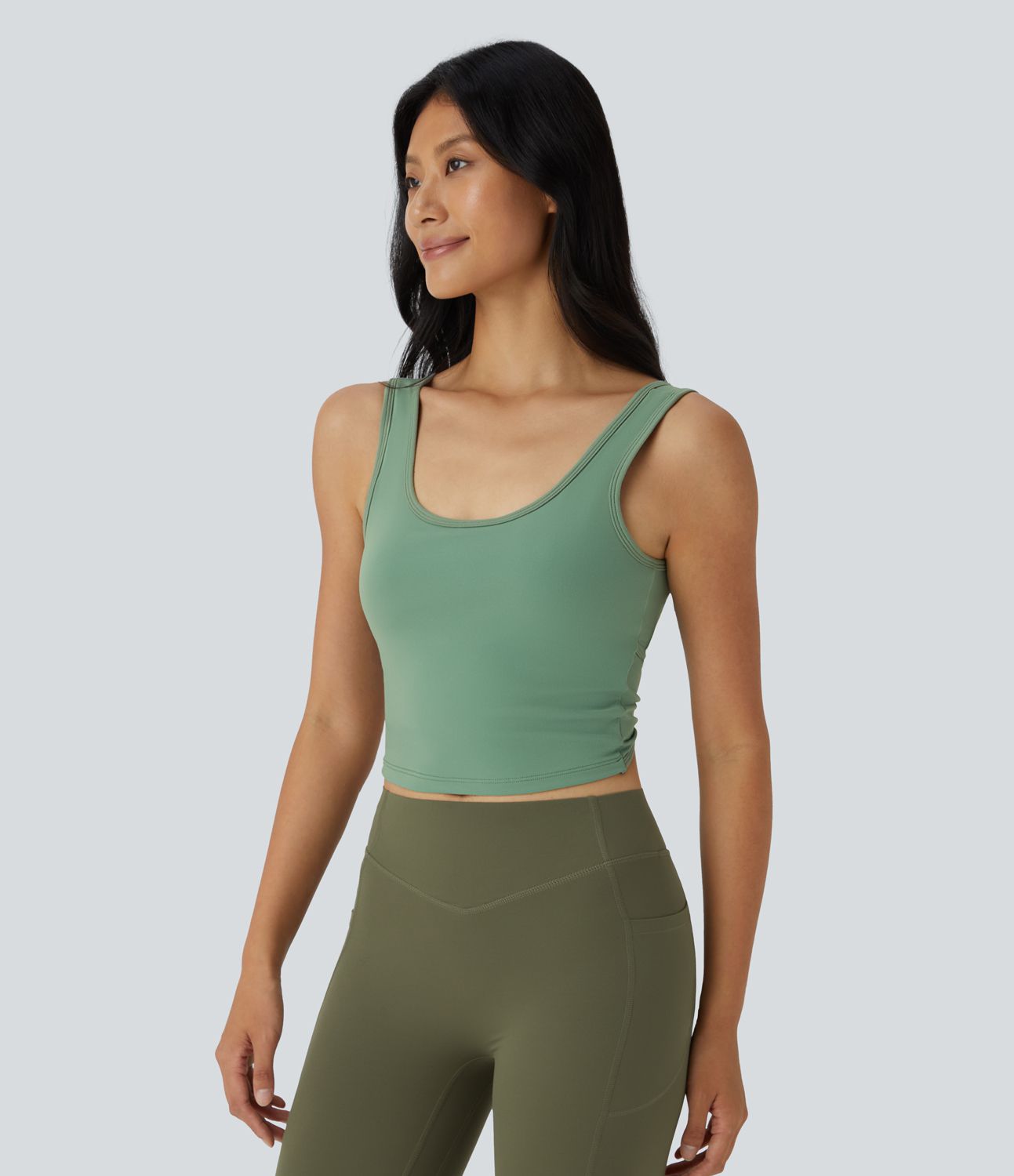 Tielko (tank top) s U-výstrihom v barre/baletovom štýle, košíčky A–C