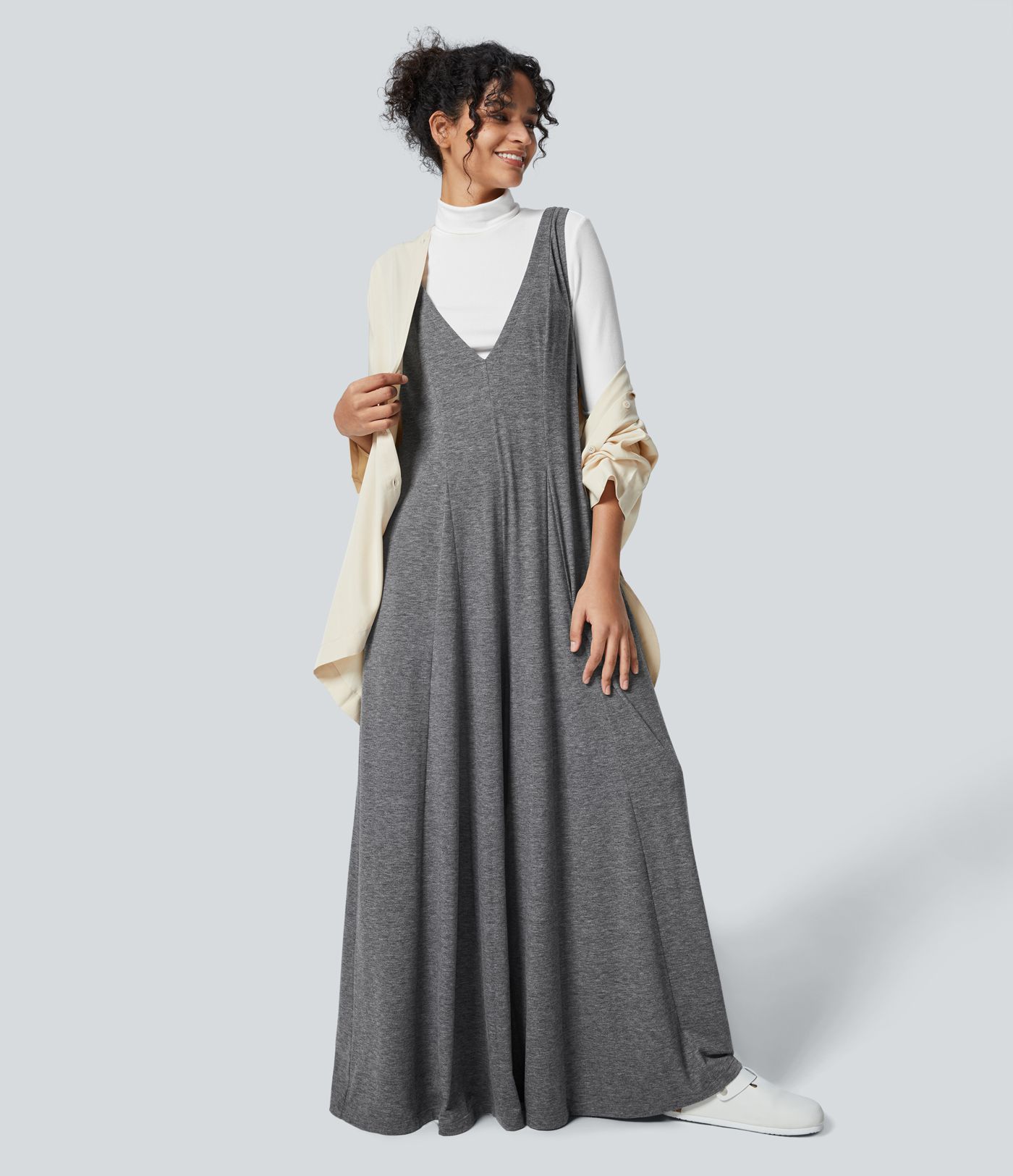 V 넥 사이드 포켓 드레이프 와이드 레그 플로위 캐주얼 점프수트