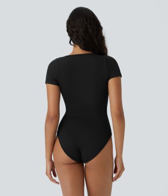 OneForm Seamless Flow Square Neck Short Sleeve Casual Smooth Bodysuit