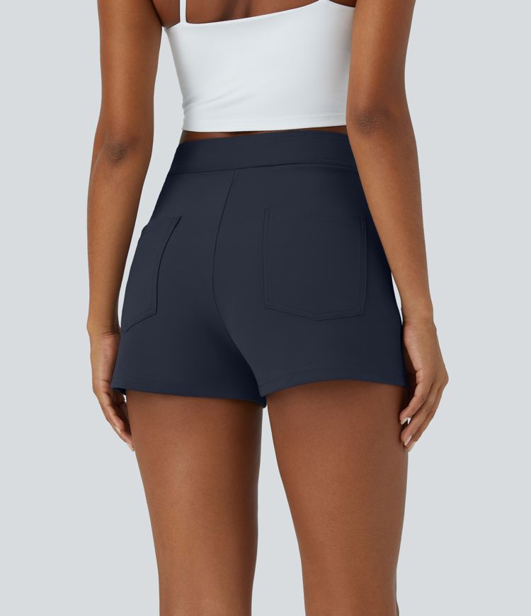 High Waisted Button Multiple Pockets Casual Shorts 2.5''