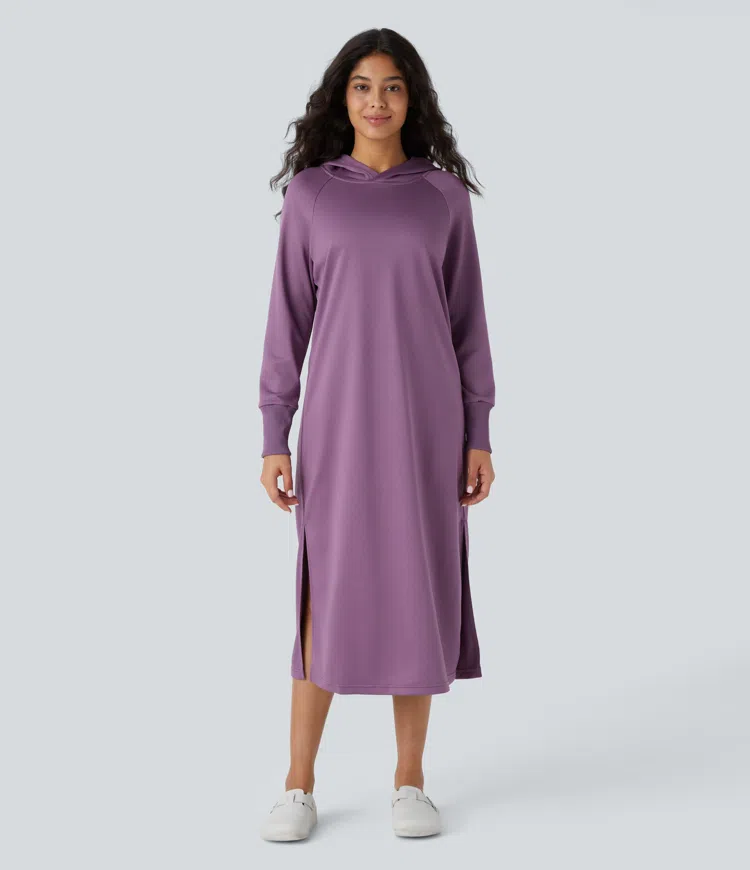Vestido midi abertura manga larga capucha