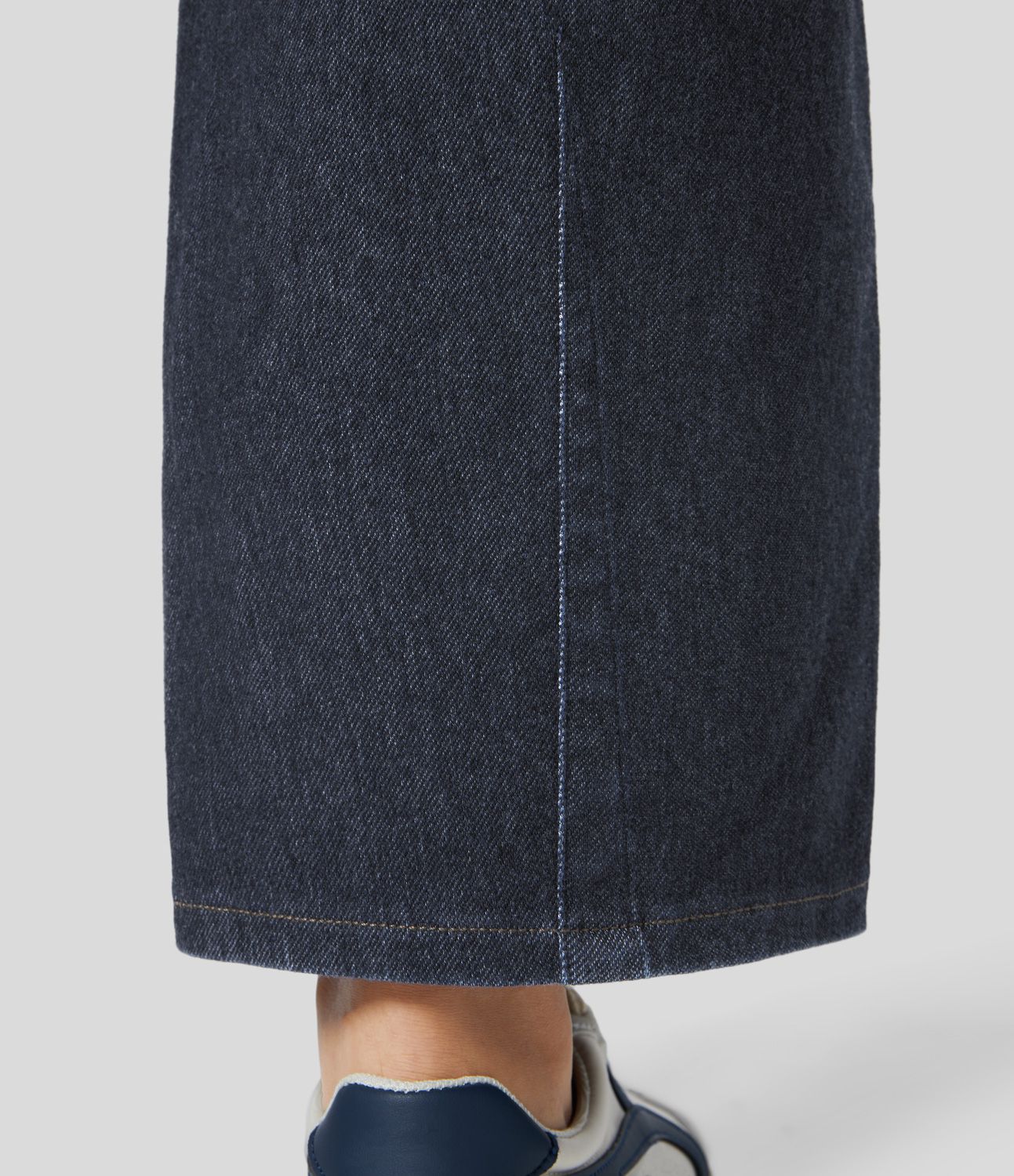 Halara Flex™ Mid-Waist Multi-Pocket Barrel Leg Straight Knit Workwear Jeans