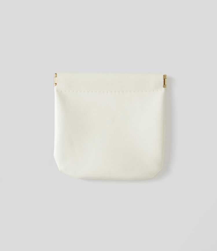 Trousse de toilette en simili-cuir