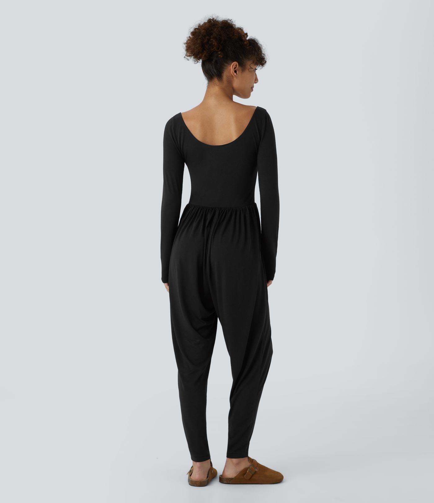 Scoop Neck Backless Side Pocket Casual Harem Jumpsuit