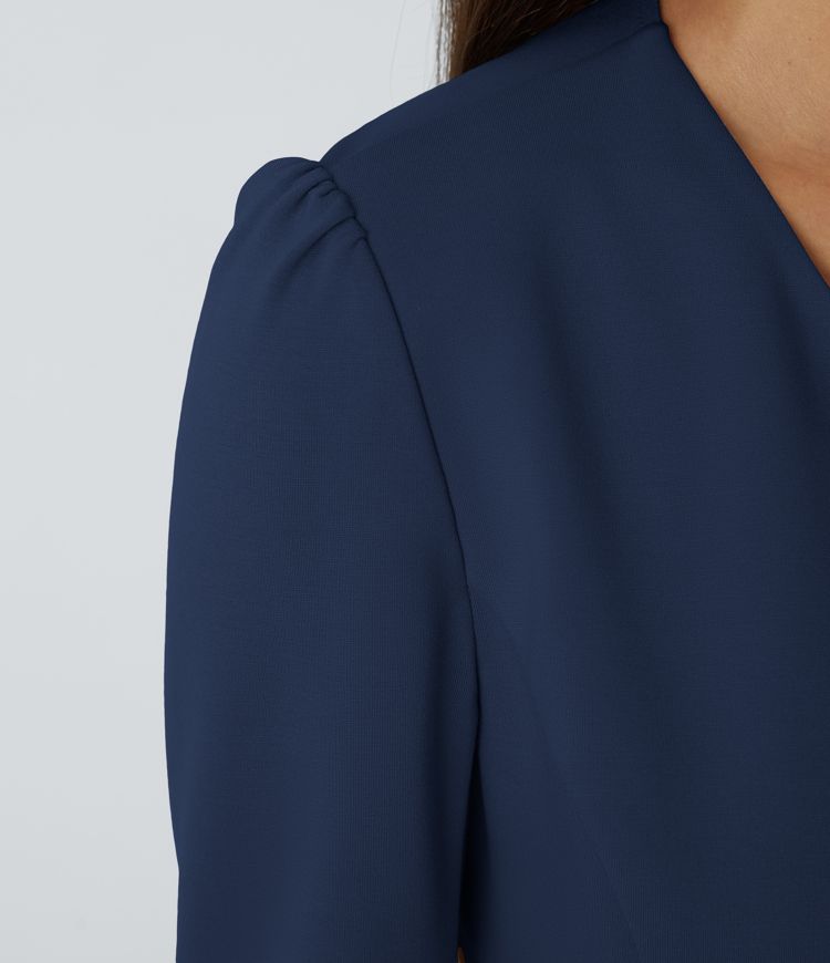 Veste de travail ajustée col rond à manches longues avec boutons décoratifs SculptKnit