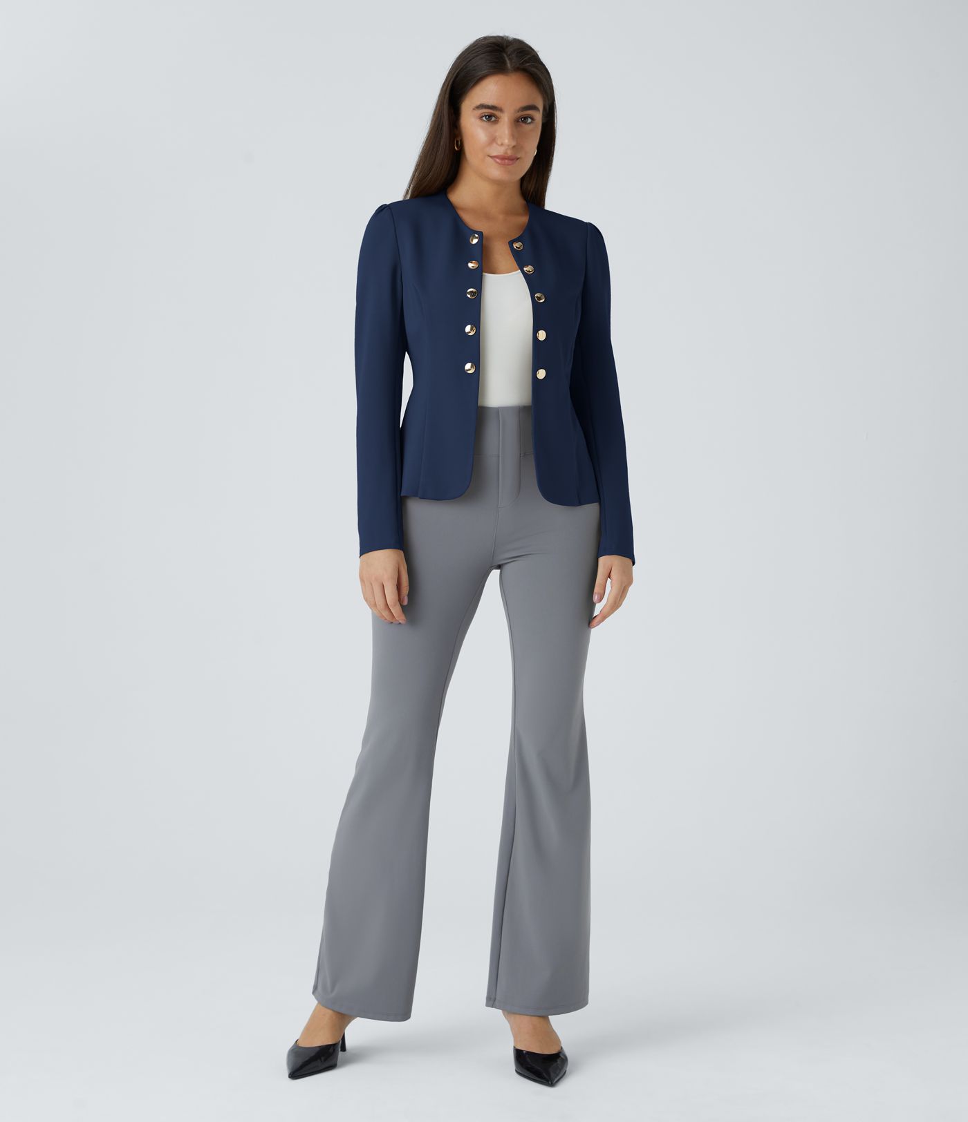 Veste de travail ajustée col rond à manches longues avec boutons décoratifs SculptKnit