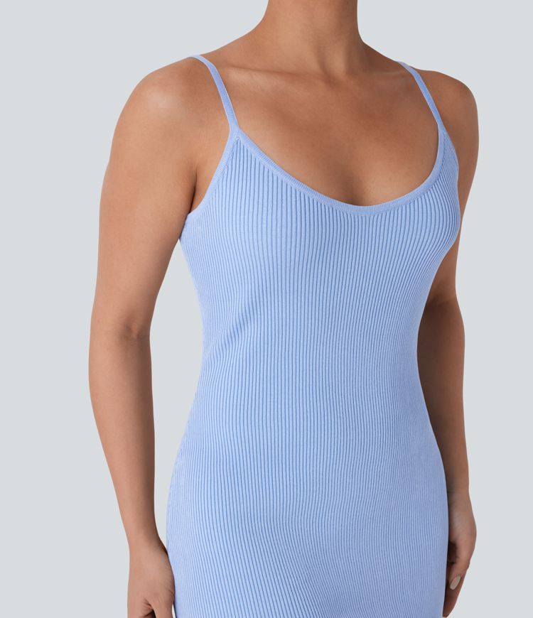 Vestido suéter ajustado abertura sin espalda resort