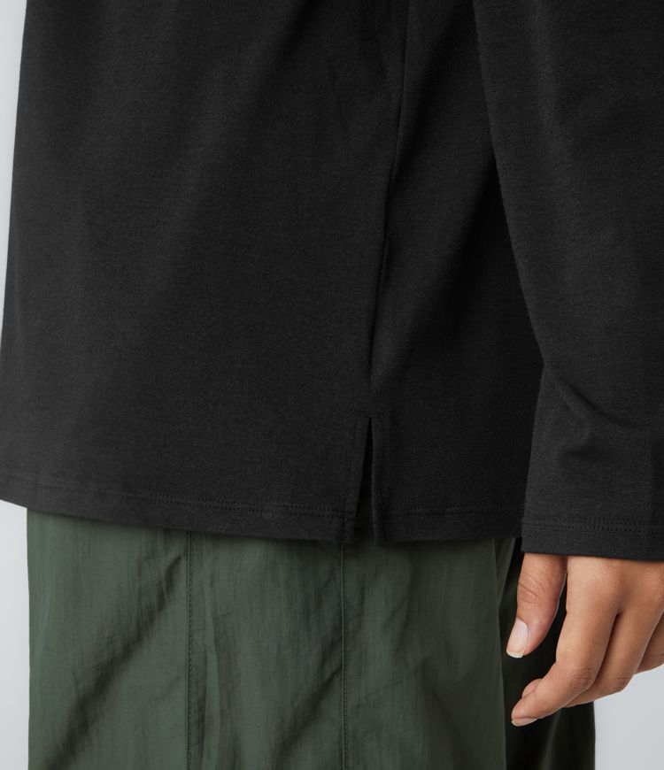 Round Neck Long Sleeve Chest Pocket Slit Hem Relax Casual Top