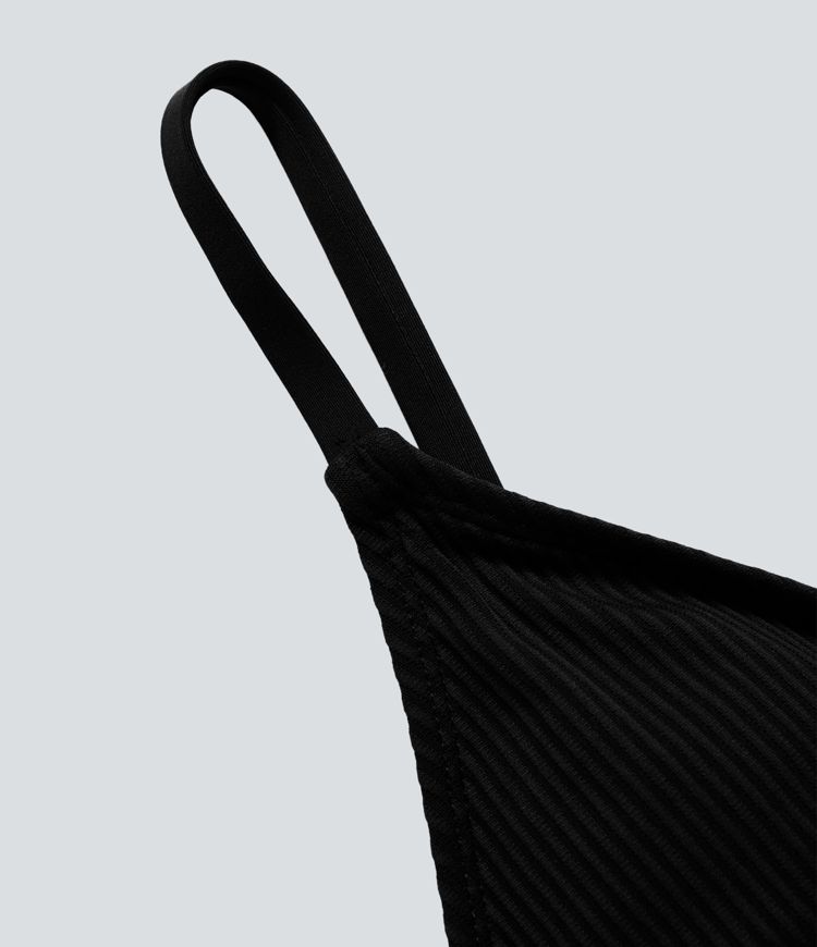 Contrast Crossover Hem Bikini Top swimsuit