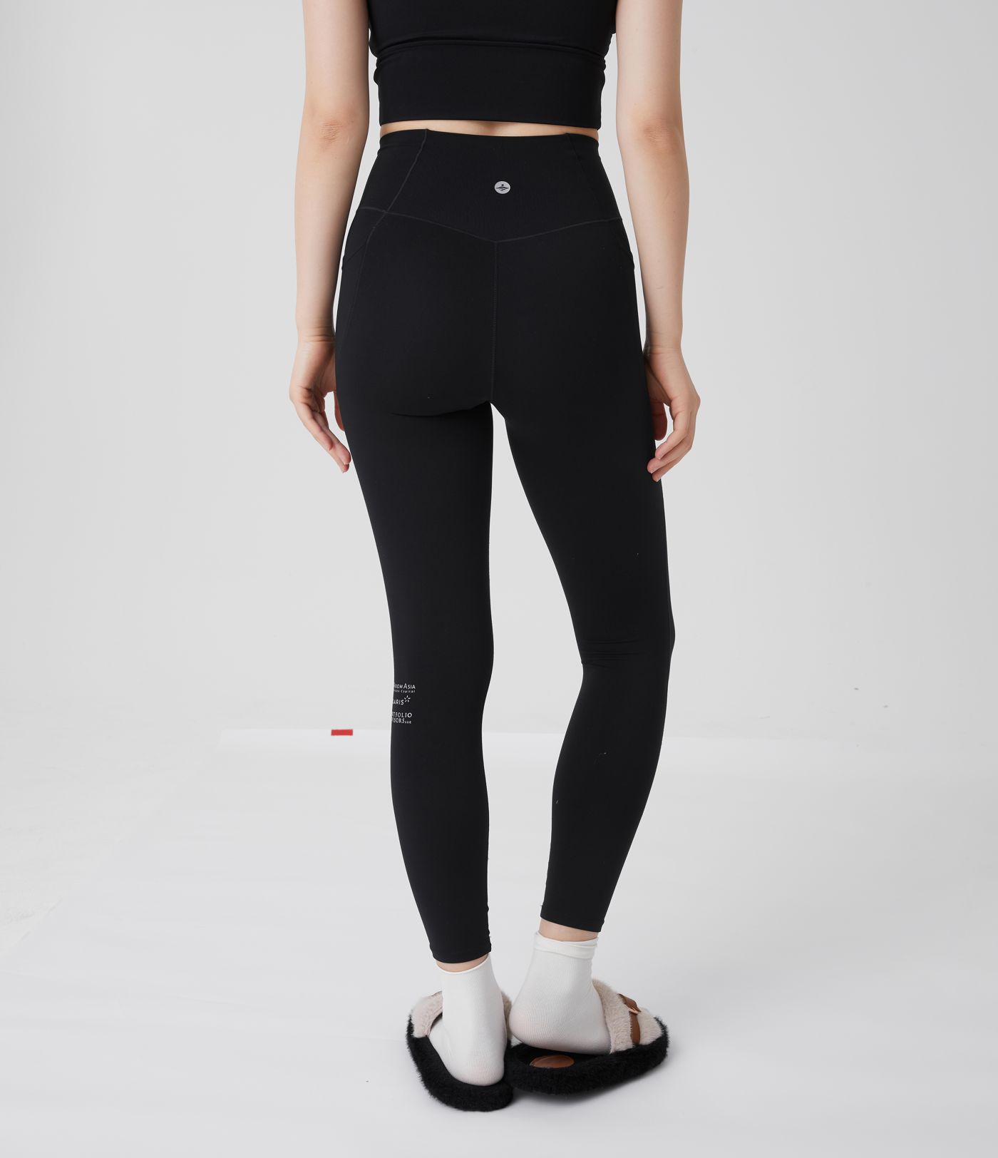 Softlyzero™ Legging Simple avec Poche et Découpe Croisée