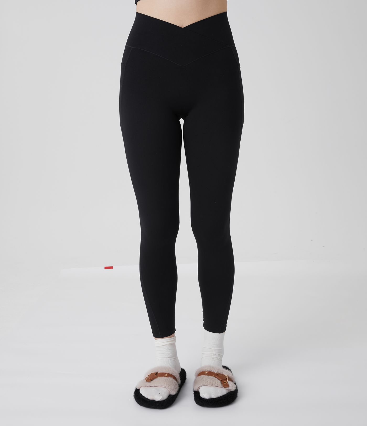 Softlyzero™ Legging Simple avec Poche et Découpe Croisée