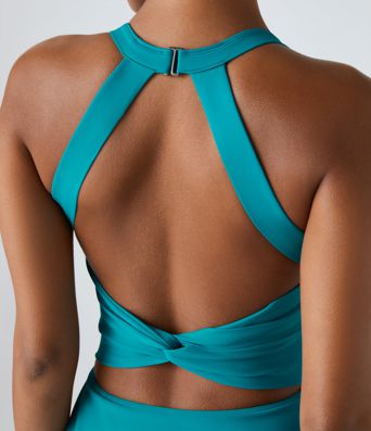 Ausgeschnittene Schlaghose