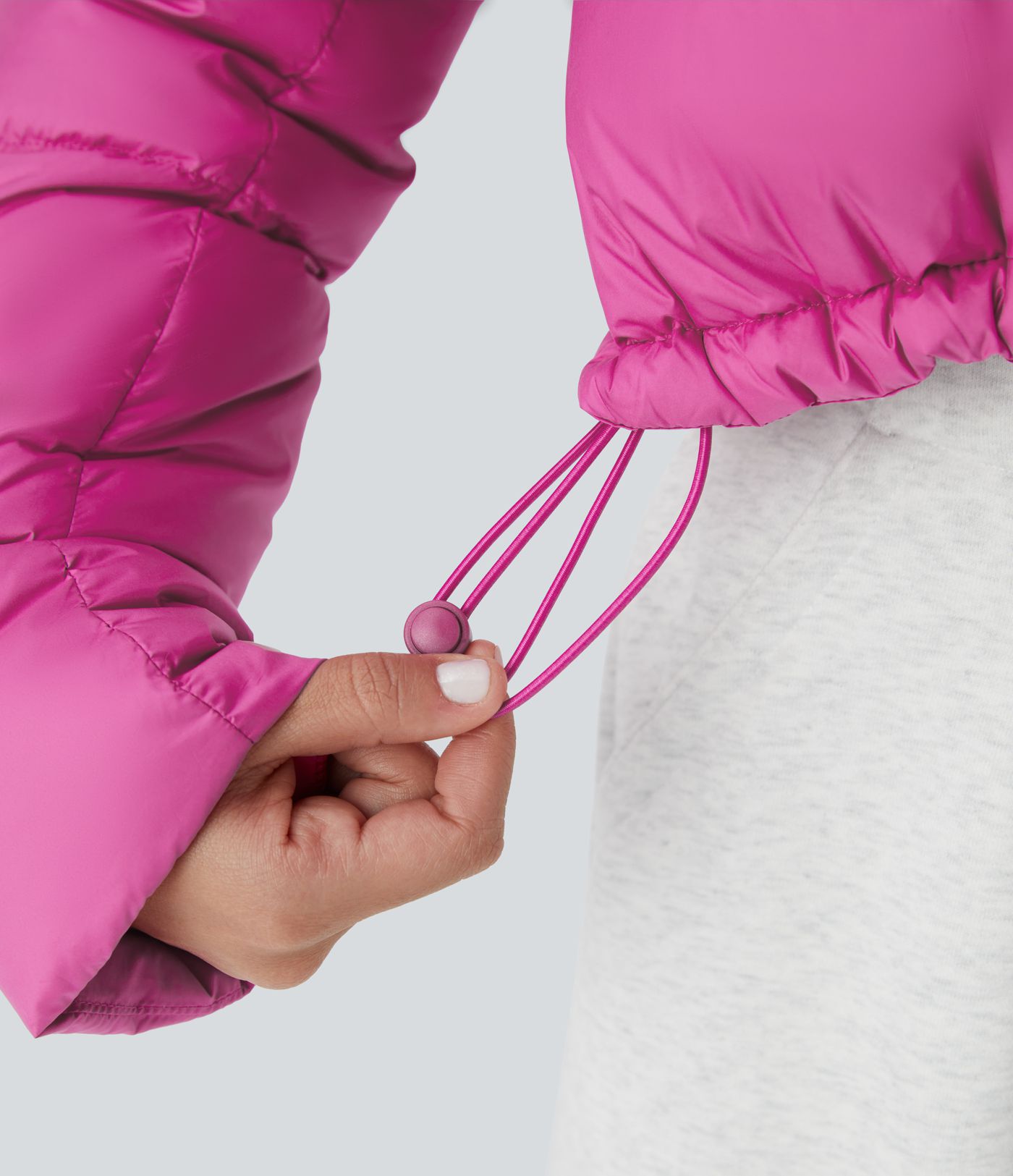 Water Repellent Removable Hood Button Long Sleeve Invisible Pocket Adjustable Drawcord Casual Puffer Down Jacket