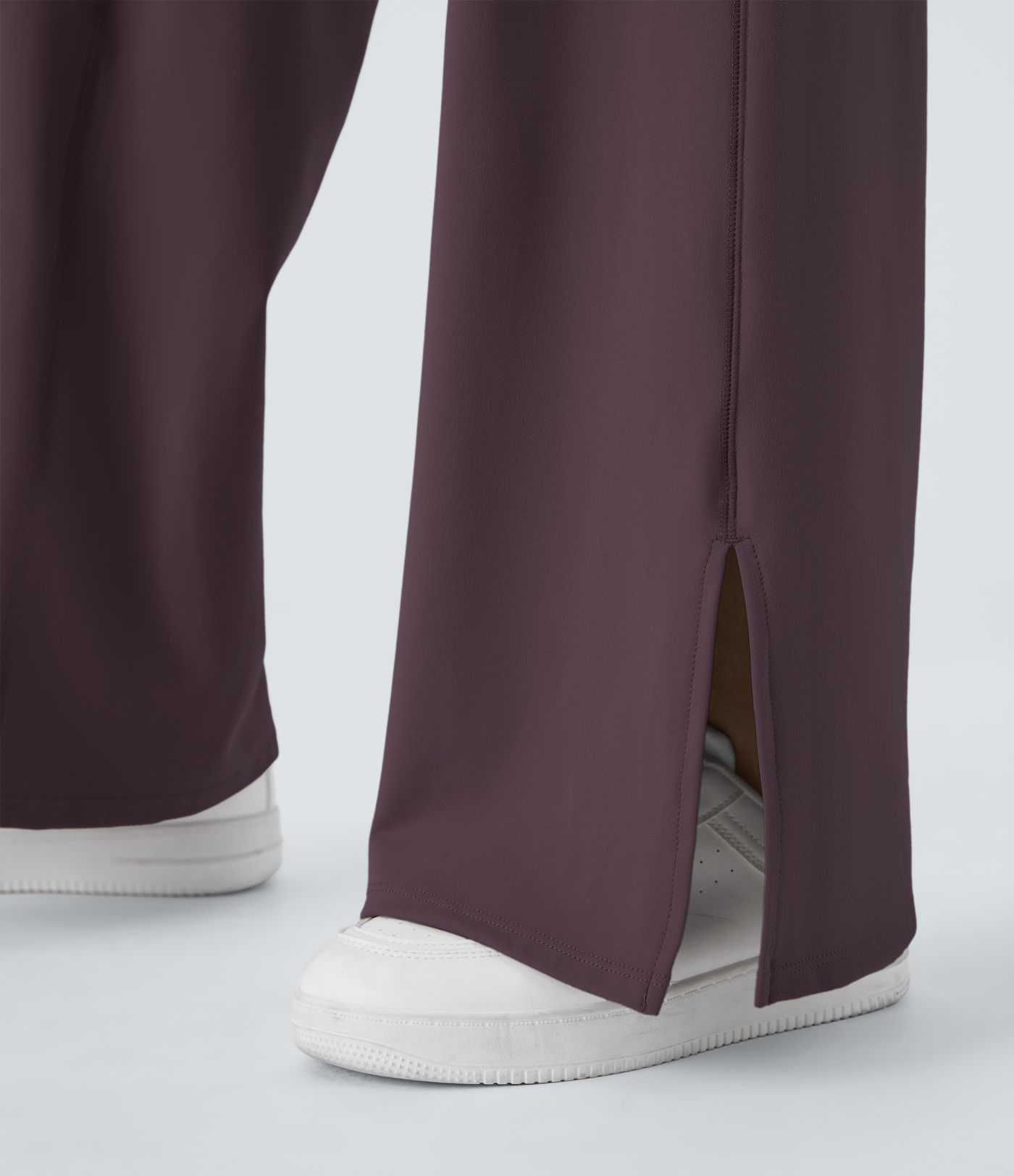 Pantalón recto y ancho Smile con cintura en V con bolsillos y abertura en el bajo