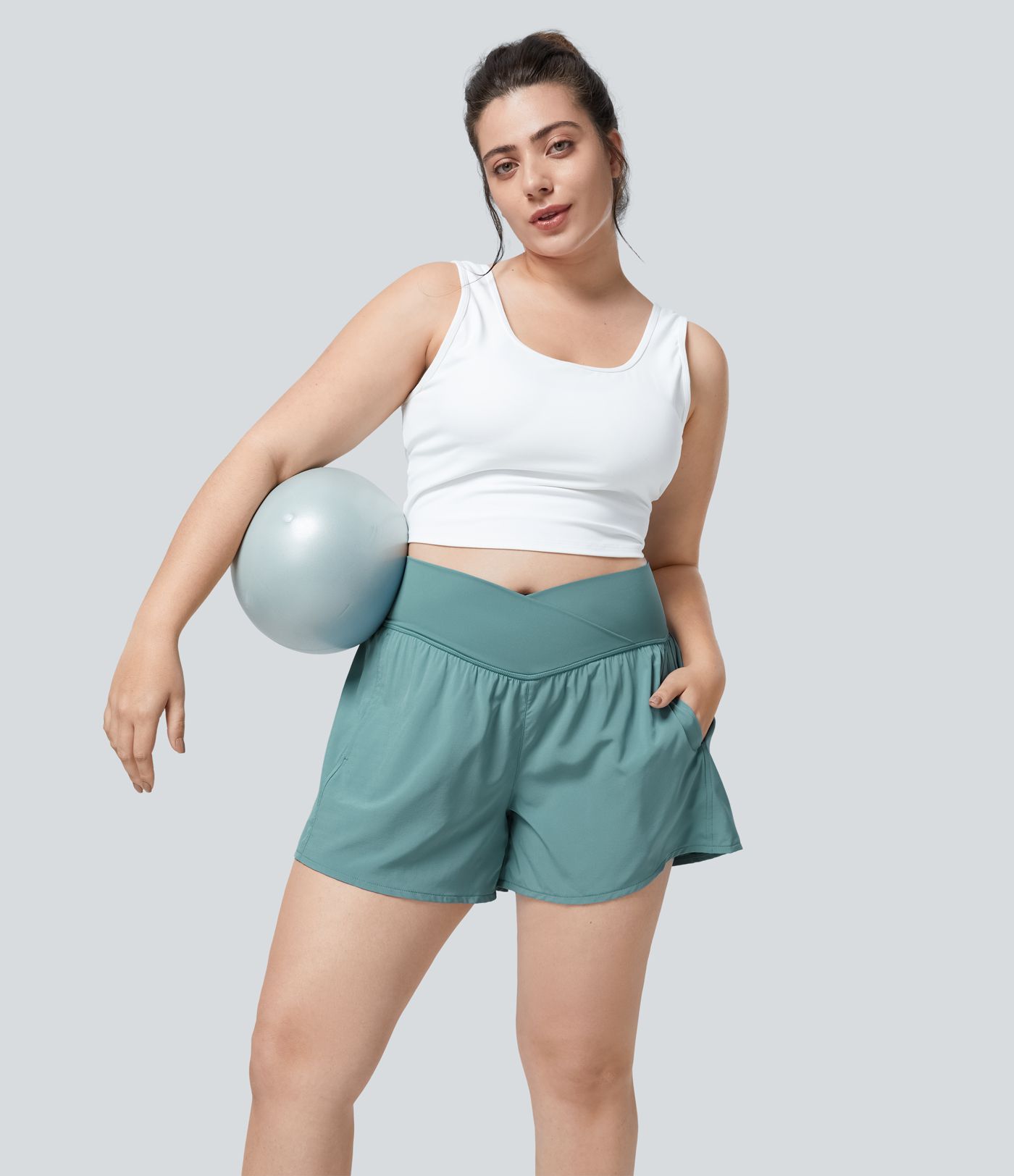 Breezeful™ High Waisted Crossover Side Pocket Plus Size 2-in-1 Quick Dry Yoga Shorts 4.5"