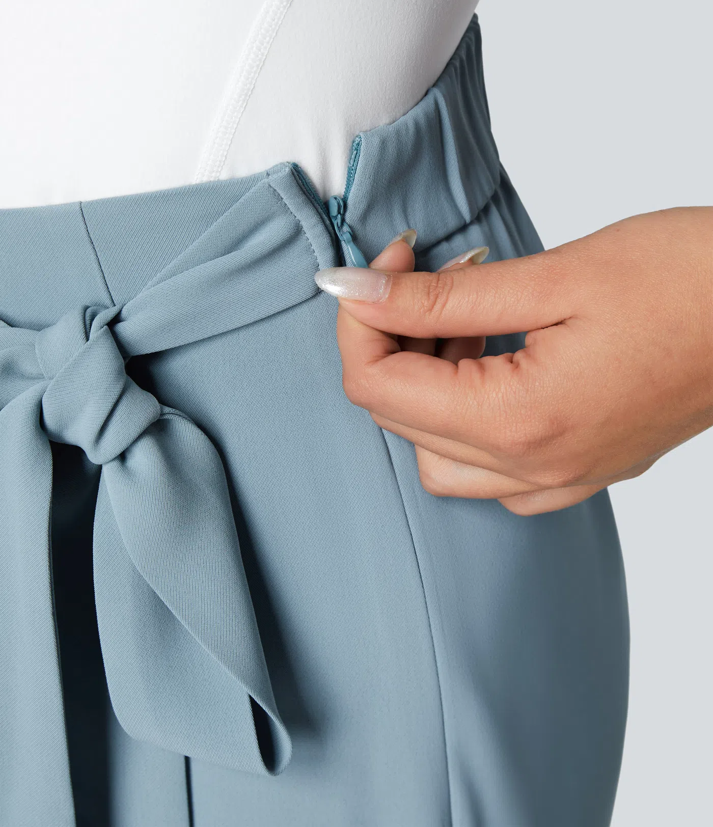 Halara Flex™ - Arbeits-Hose mit hohem Bund, Seitentaschen, Bindeband und weitem Bein