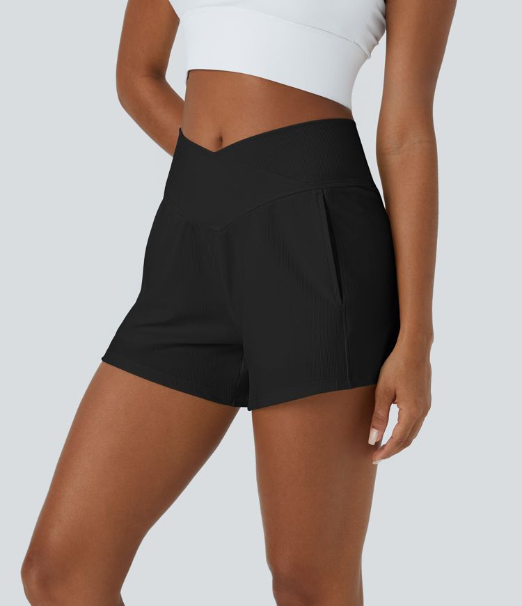 Patitoff™ Flow Pet Hair Resistant Crossover Pocket Shorts 4"