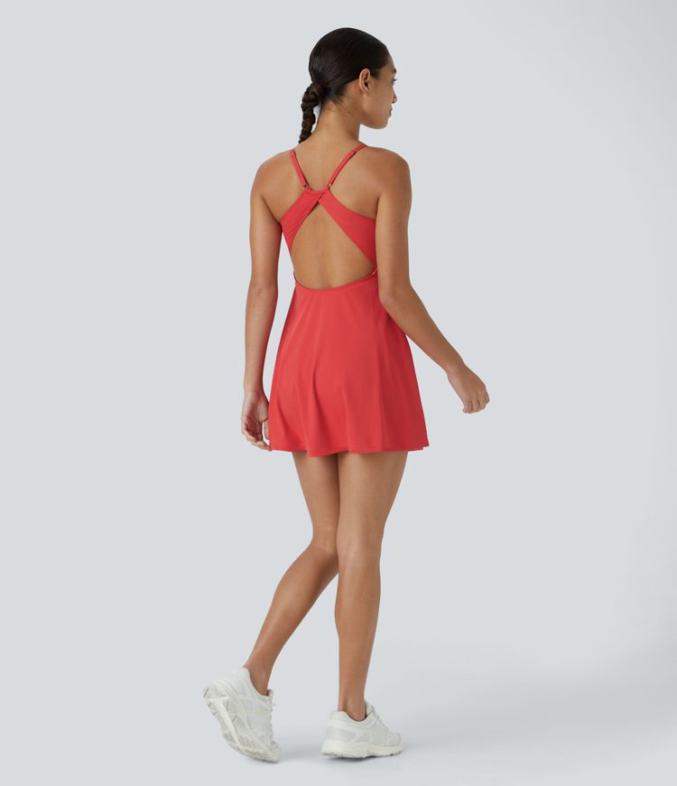 Rückenfreies 2-in-1-Aktivkleid mit verstellbaren Trägern und Taschen – Easy Peezy Edition