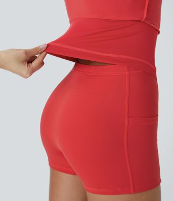 Rückenfreies 2-in-1-Aktivkleid mit verstellbaren Trägern und Taschen – Easy Peezy Edition