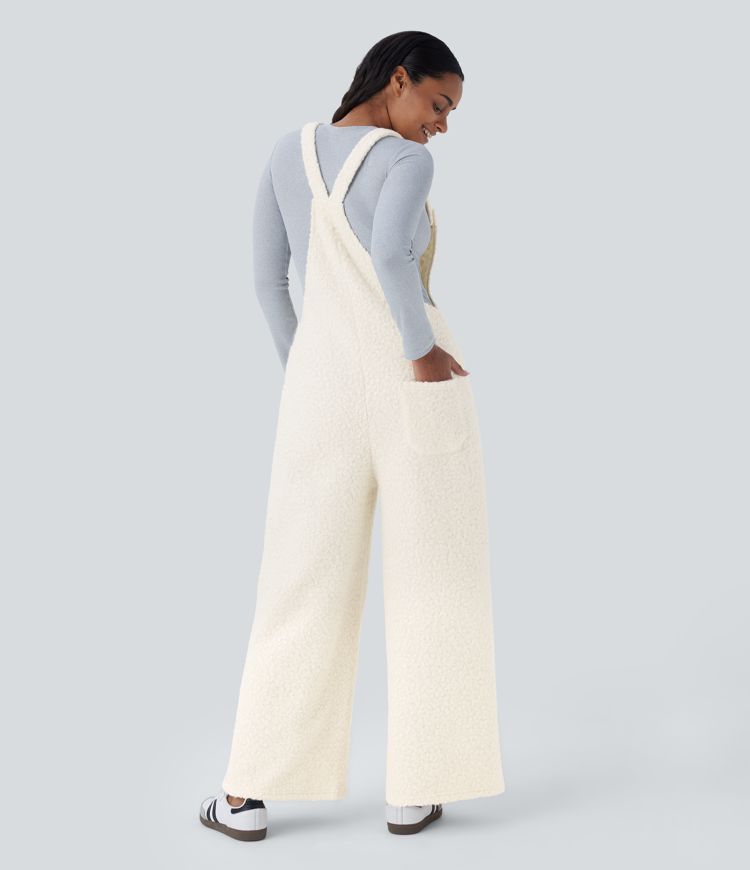 Salopette décontractée en teddy à bretelles ajustables, boutons et poches multiples