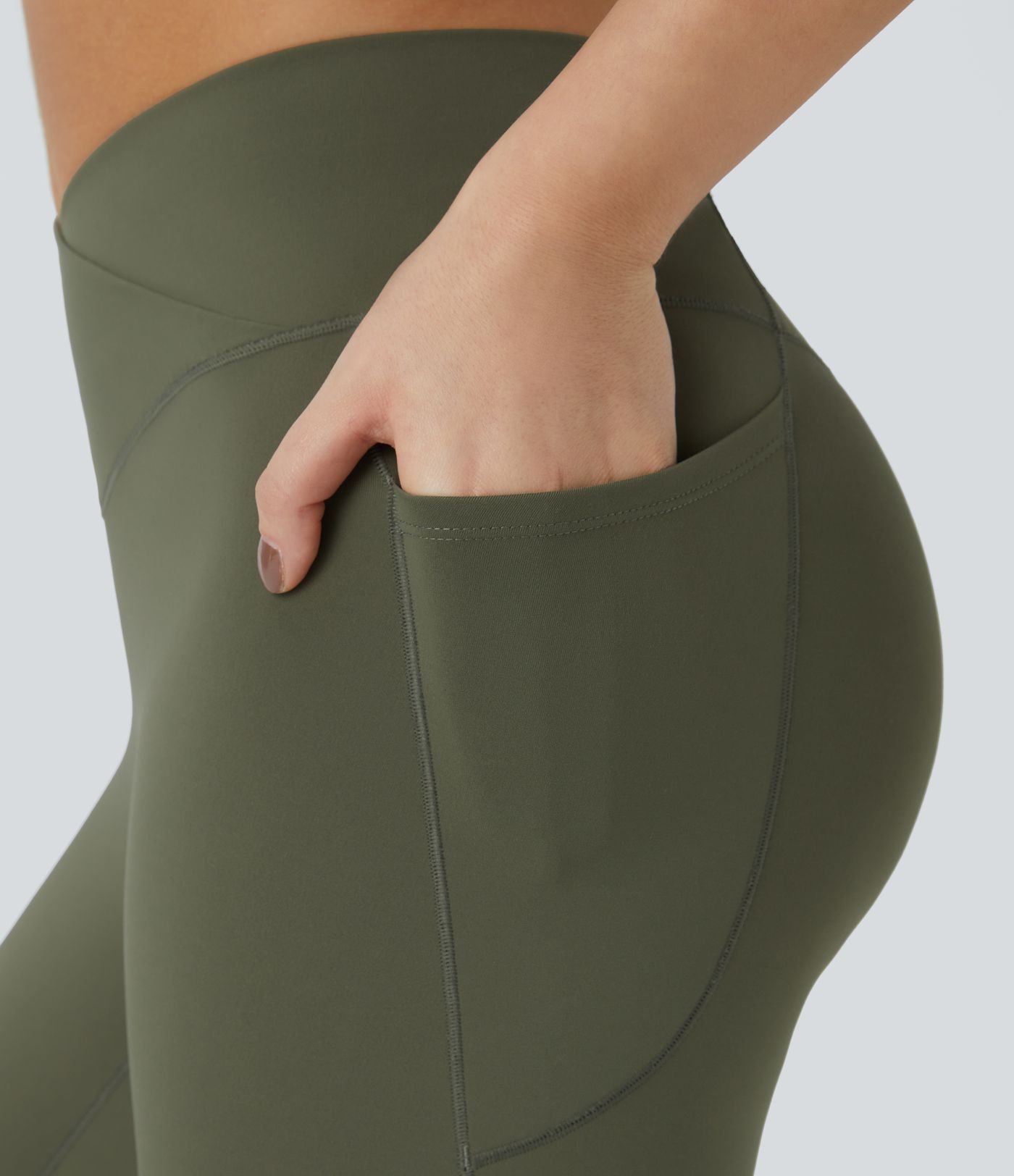 Leggings de yoga Softlyzero™ con bolsillos laterales cruzados de tiro alto con felpa térmica 