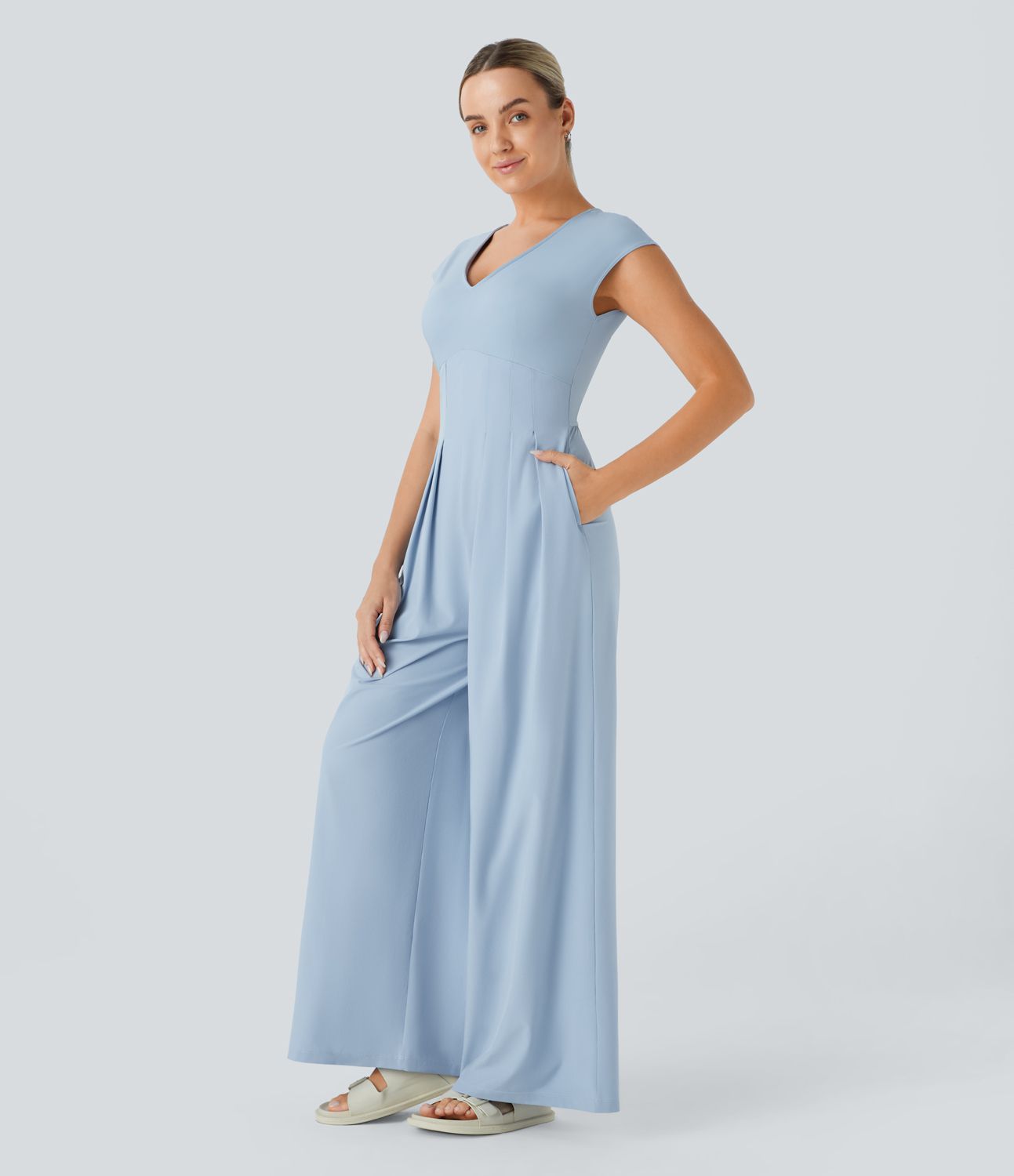 Breezeful™ V Neck Zipper Pleated Side Pocket Wide Leg Quick Dry Casual Jumpsuit