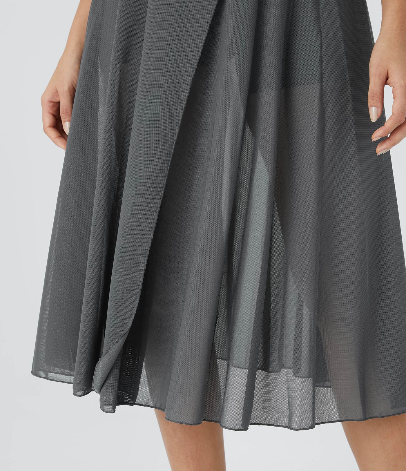 2-in-1 Midi-Hosenrock mit hohem Bund, Seitentaschen, Kordelzug und kontrastierendem Netz