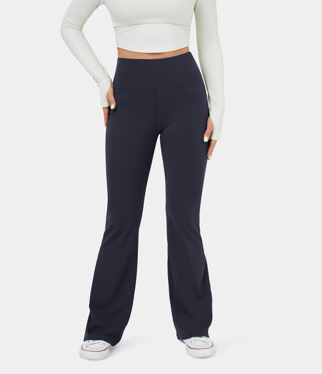 Leggings de yoga acampanados con cintura alta y bolsillo trasero