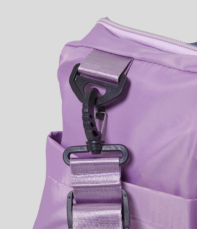 【Free Gift】Random Colour Multiple Pockets Gym Bag