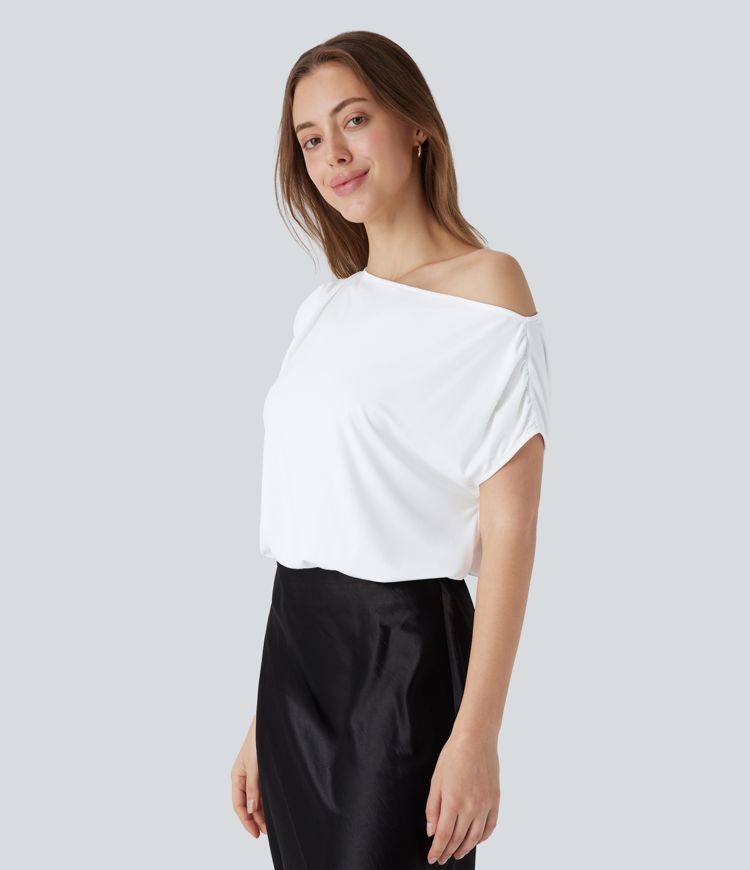 Geraffter Bodysuit mit Druckknopfverschluss und asymmetrischem Schnitt