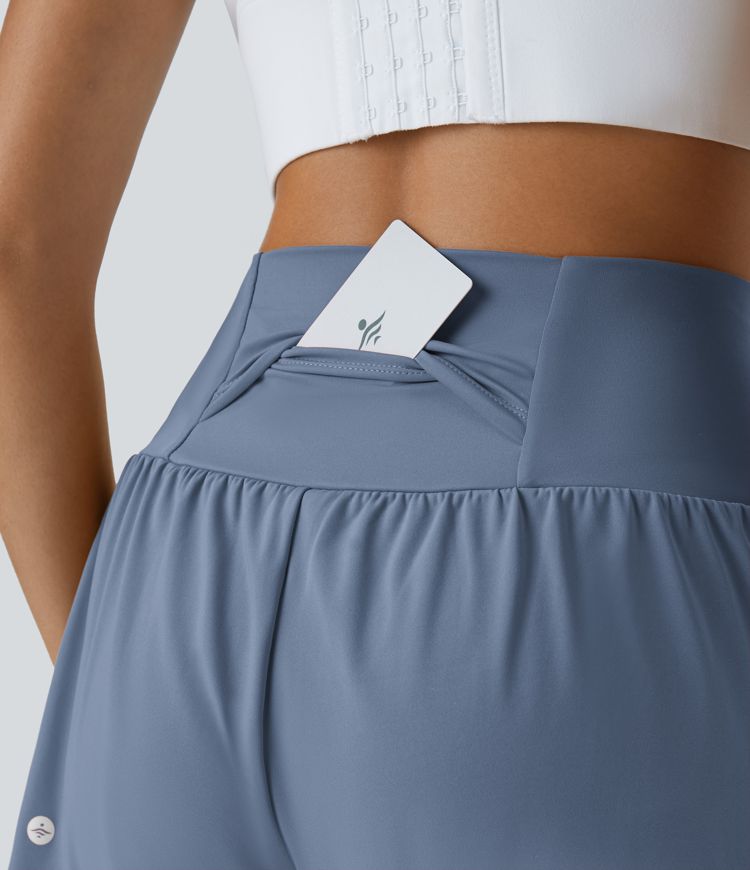 Super High Waisted Back Pocket & Side Hidden Pocket 2-in-1 Yoga Shorts 2.5"